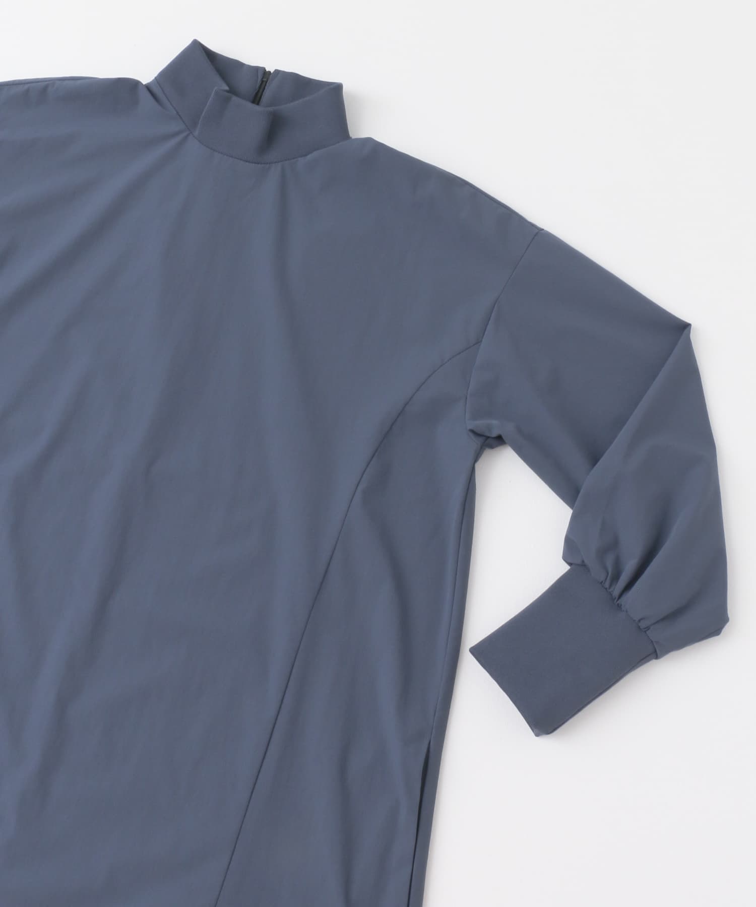 Uiscel　4WAYストレッチハイネックワンピース BLUE one