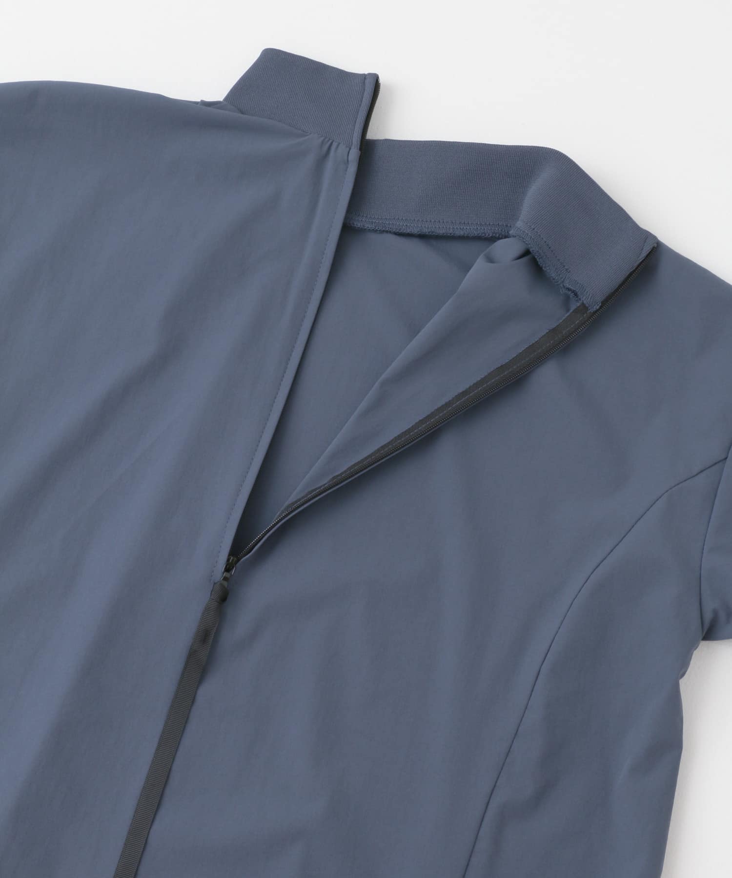 Uiscel　4WAYストレッチハイネックワンピース BLUE one