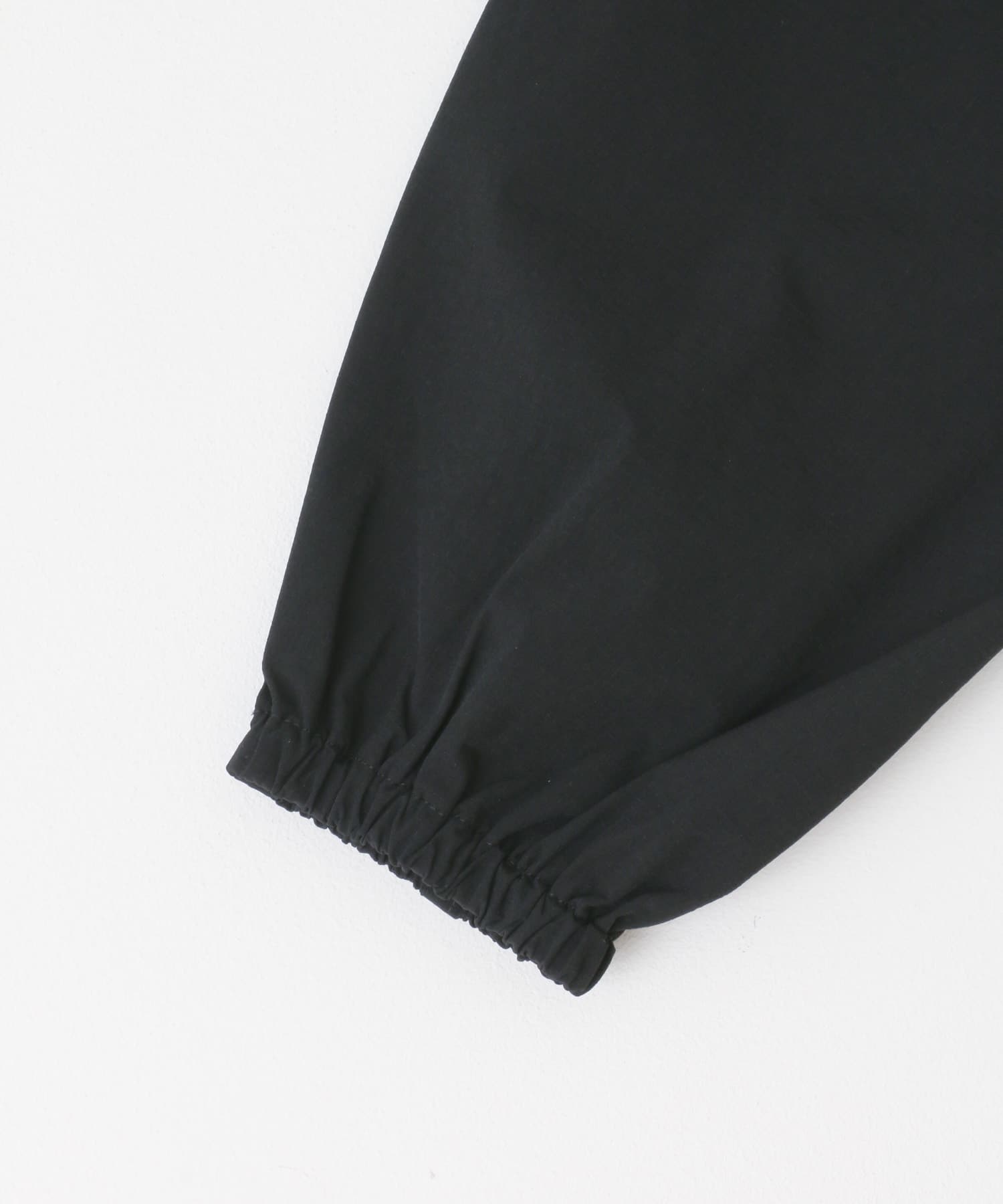 『ユニセックス』Uiscel　4WAYストレッチアノラック BLACK M