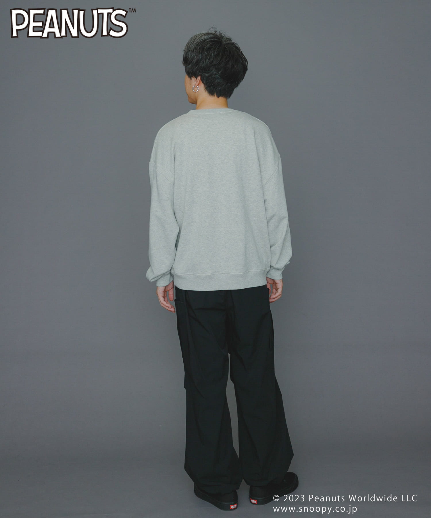 TOP GRAY