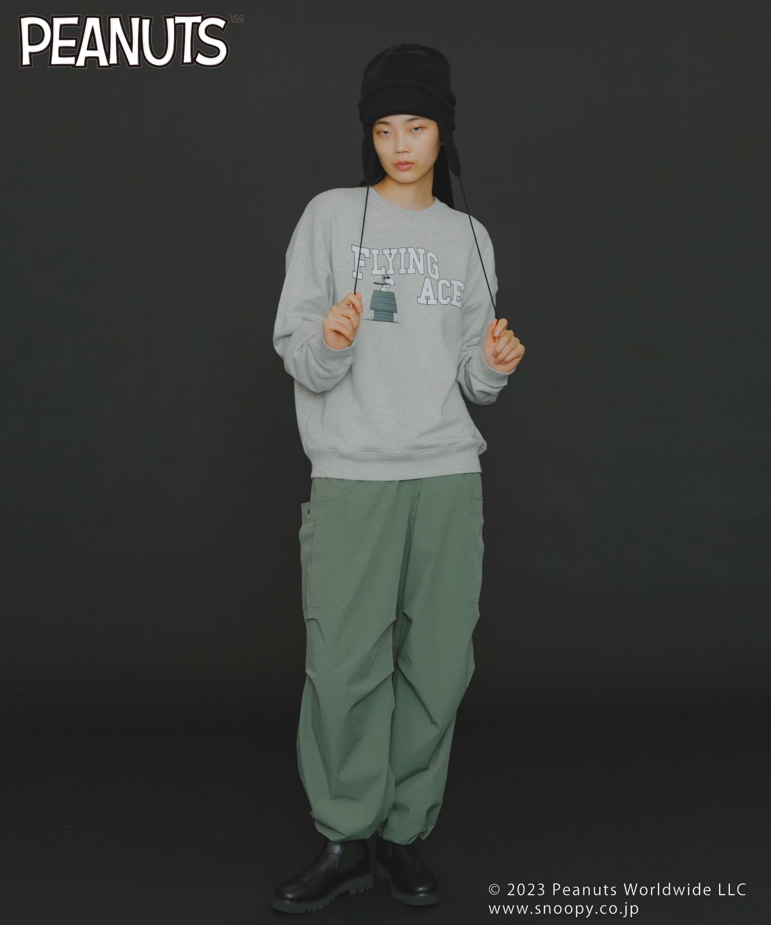 TOP GRAY