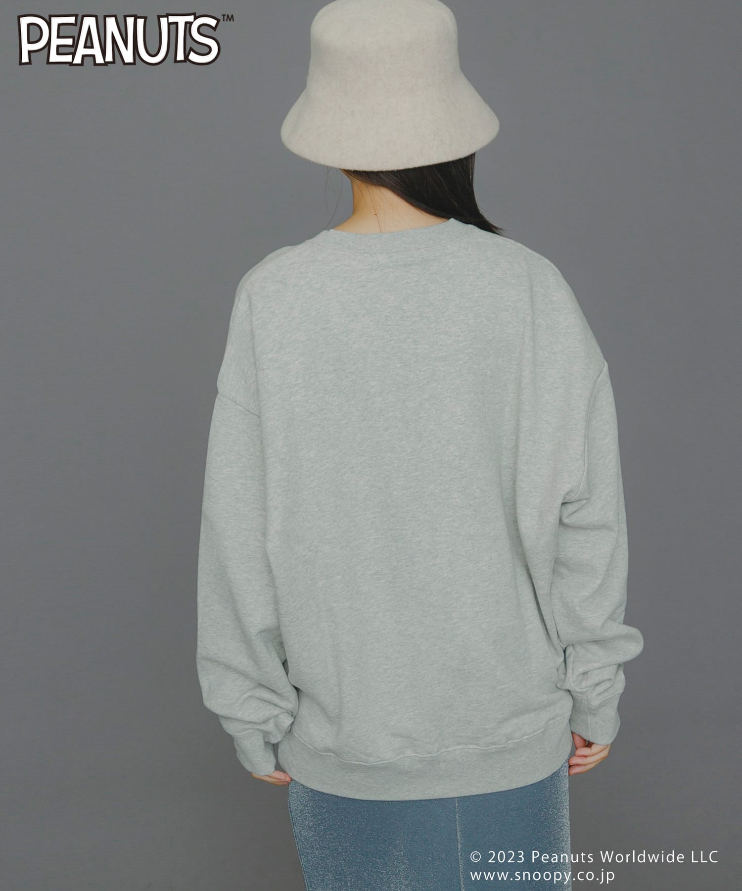 TOP GRAY