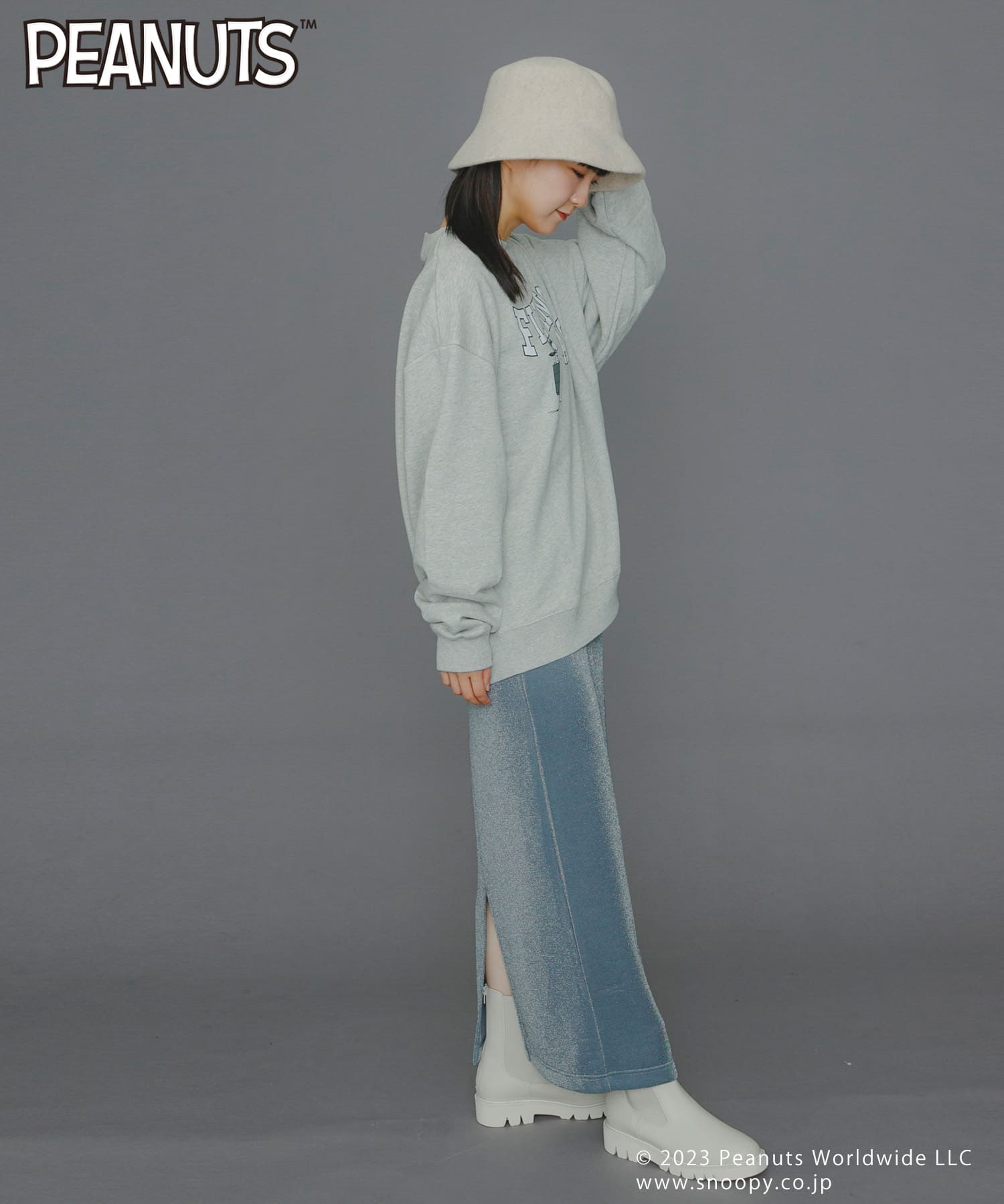 TOP GRAY