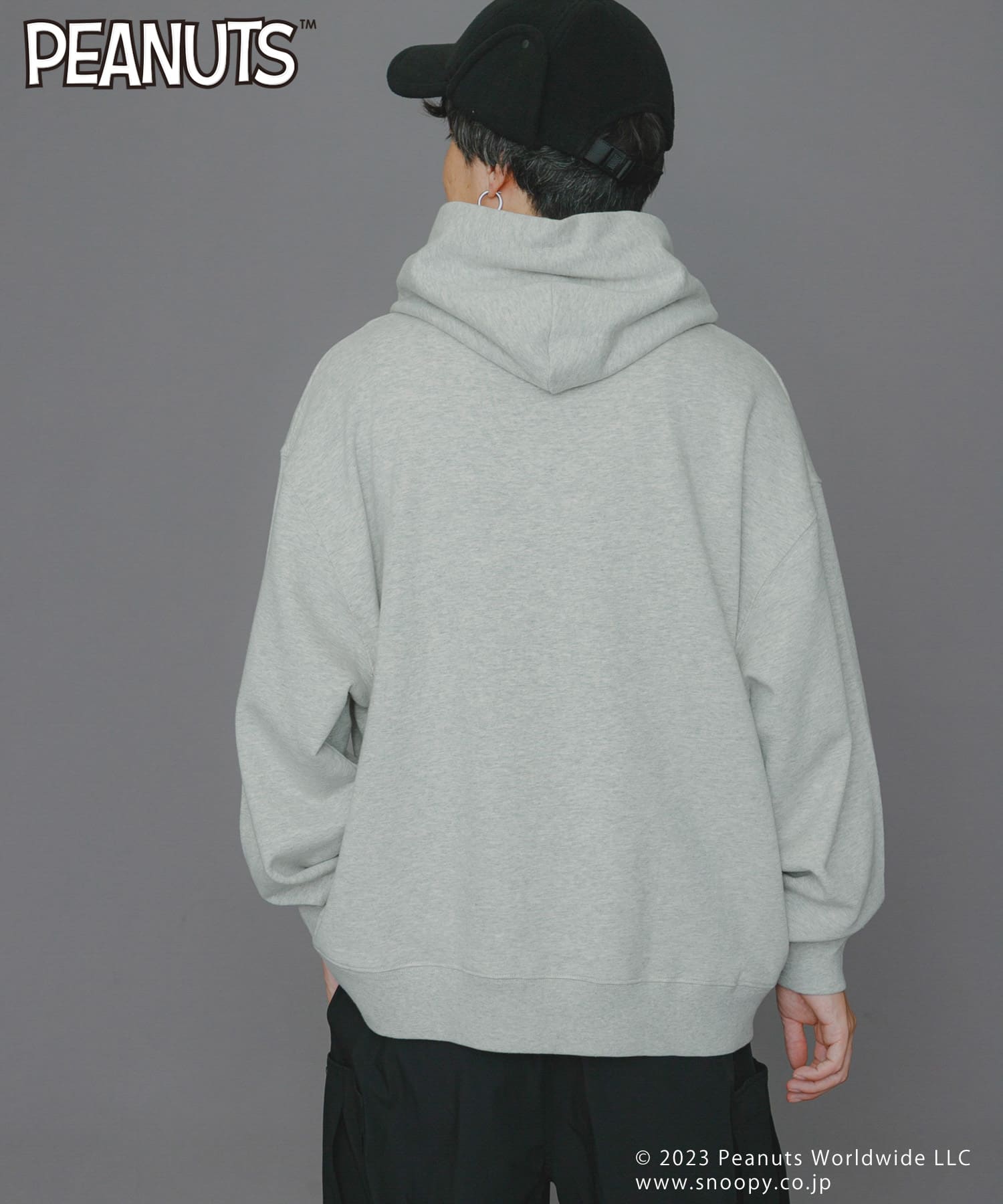 TOP GRAY