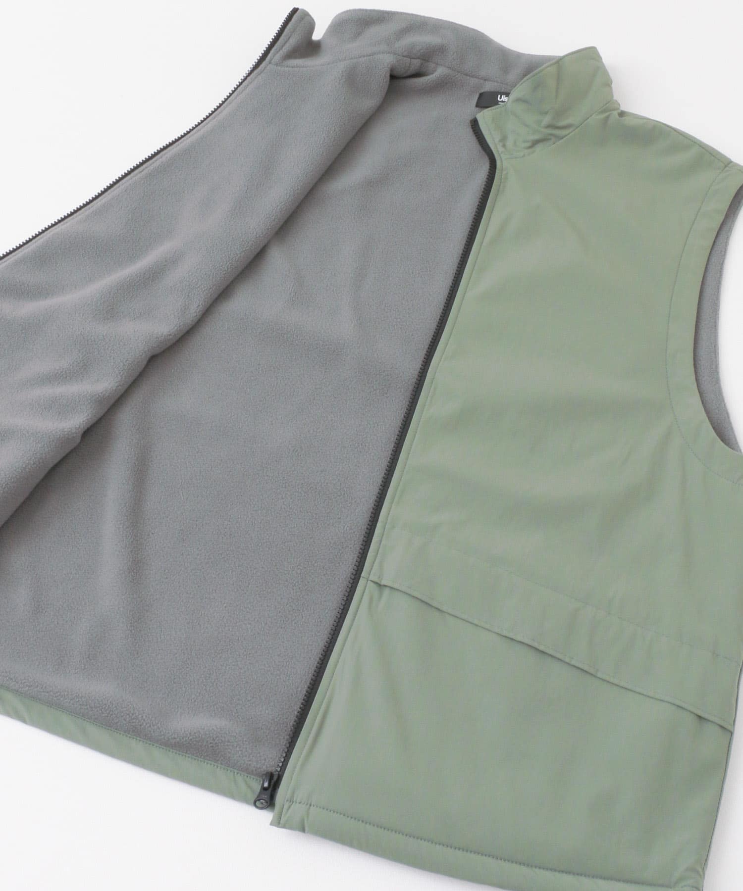『WEB先行販売』『ユニセックス』Uiscel　フリースライニングZIPルーズベスト OLIVE M