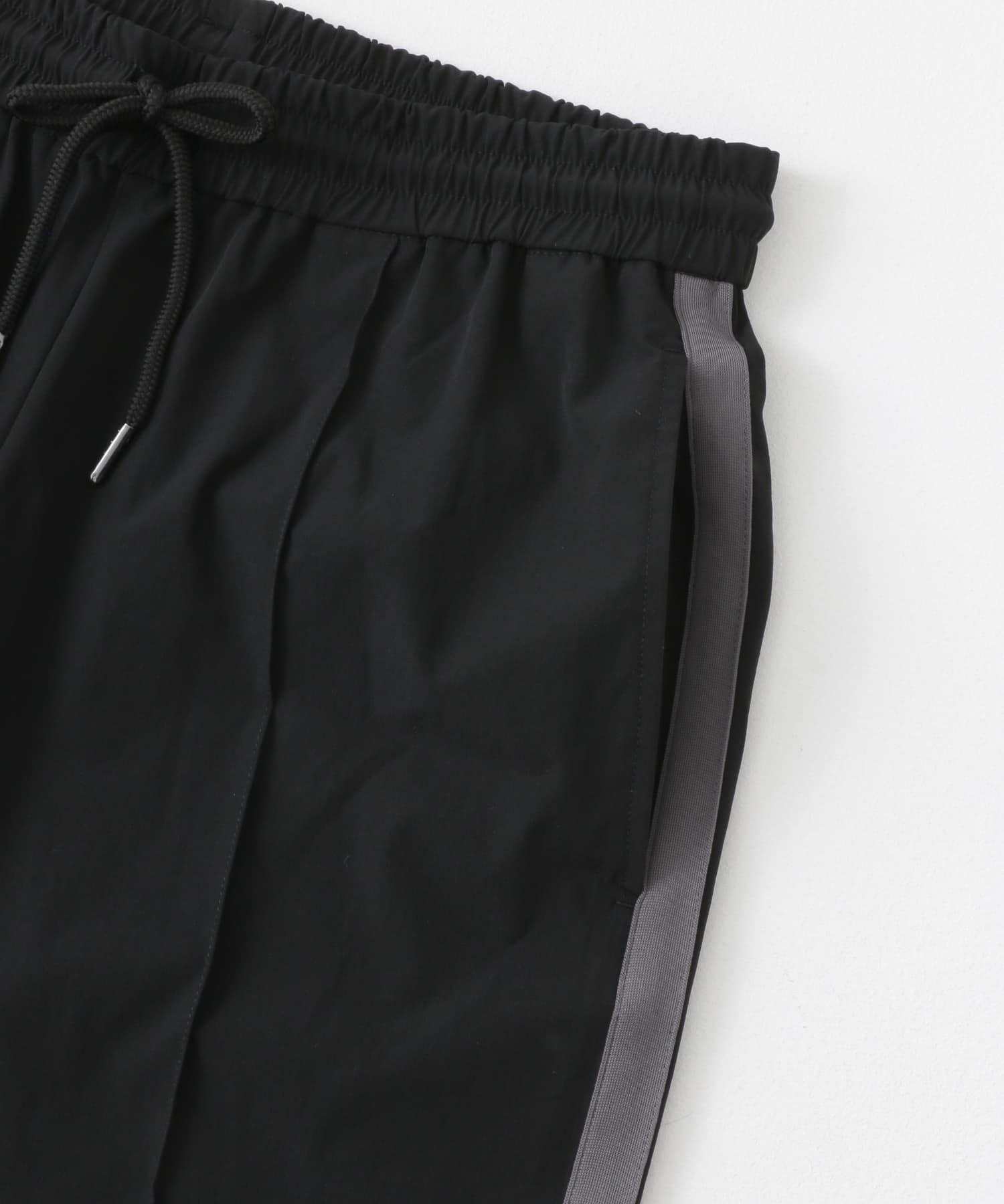 Uiscel　4wayストレッチサイドラインパンツ BLACK M