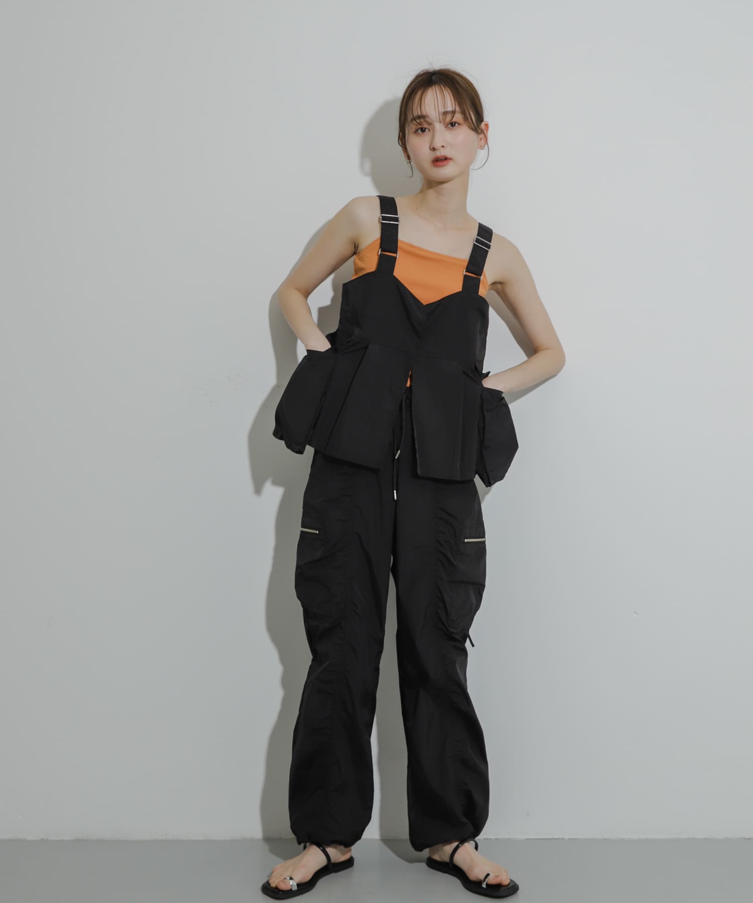 身長：169cm サイズ：one