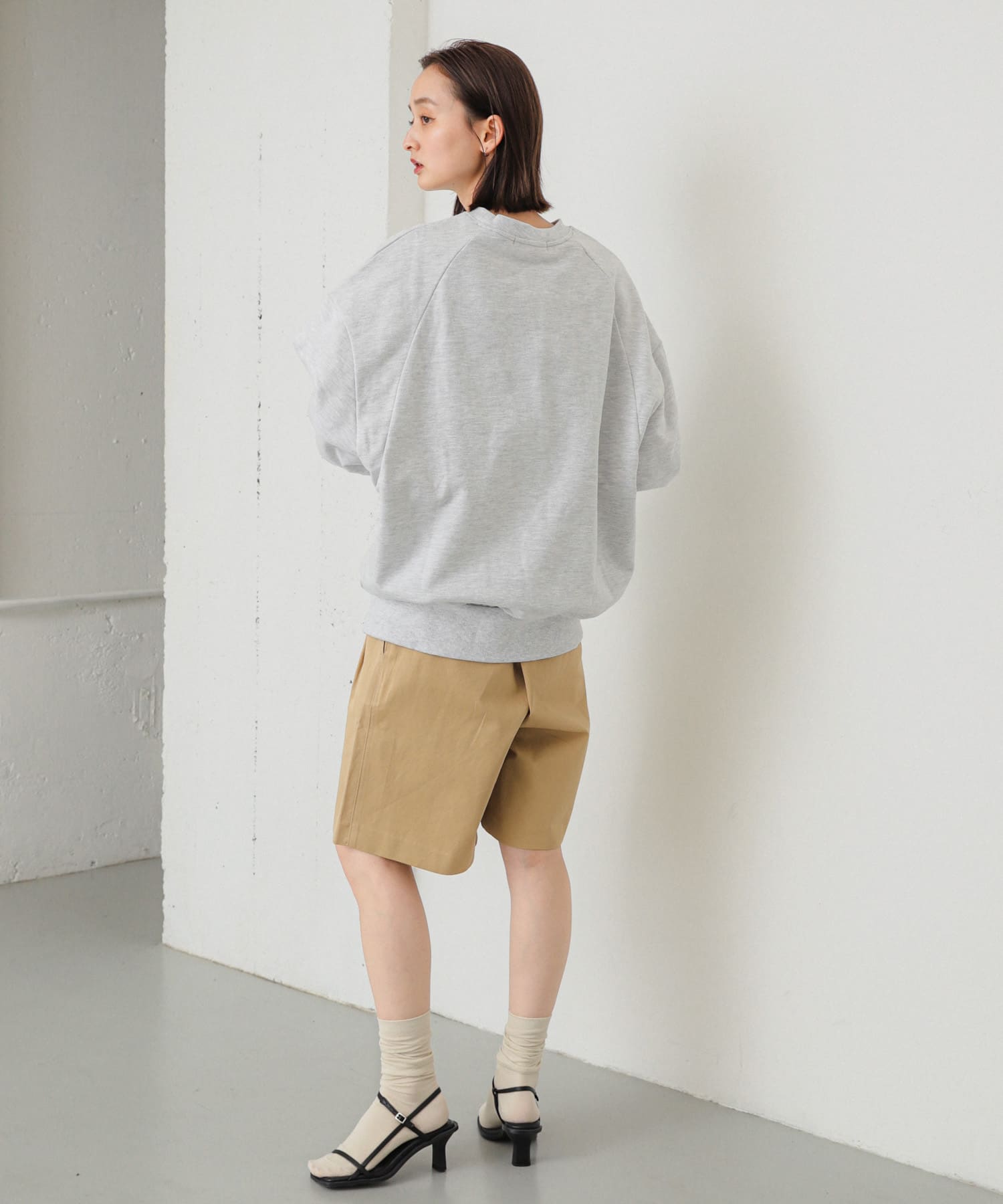 身長：169cm サイズ：one