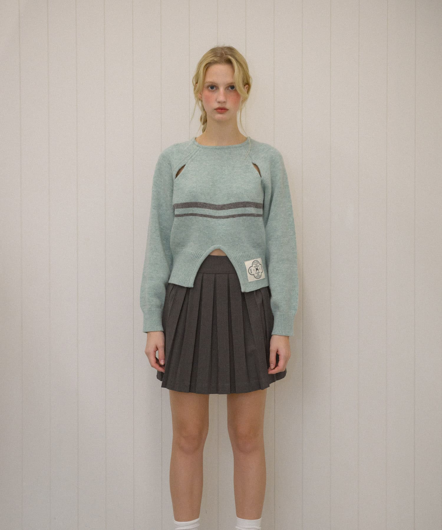 VITALSIGN　CutOut Line Knit Pullover
