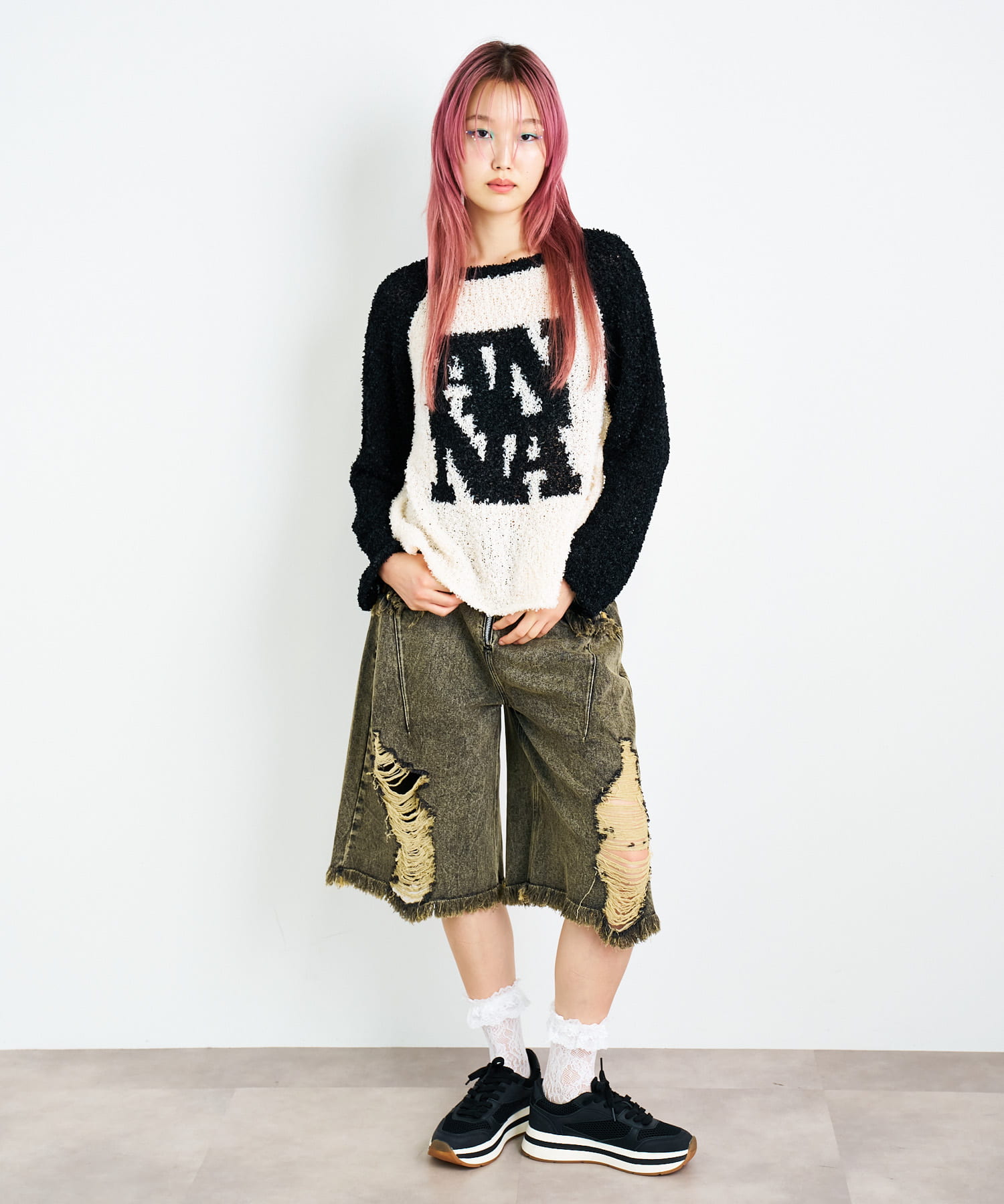 身長：172cm サイズ：one