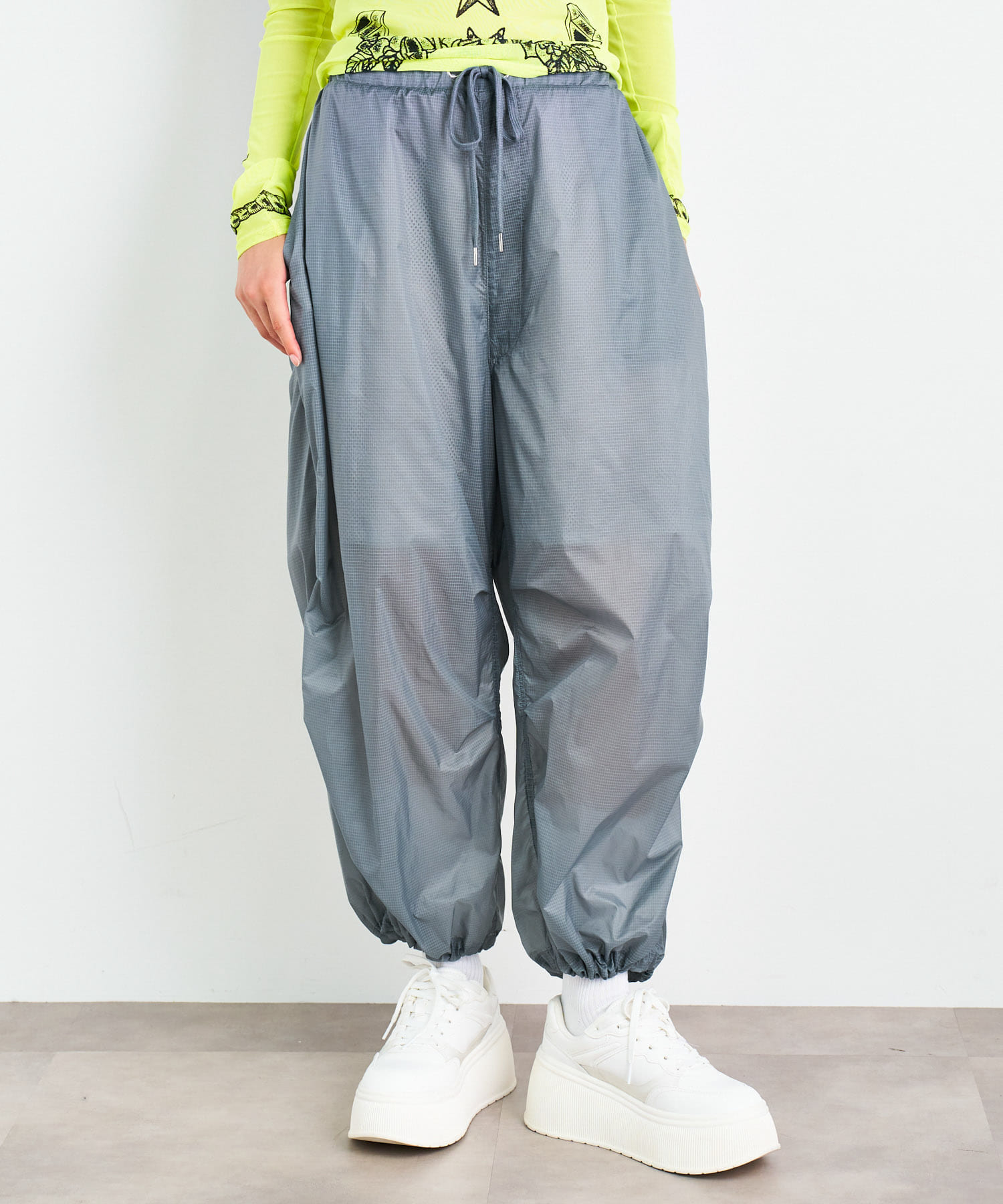 身長：172cm サイズ：one