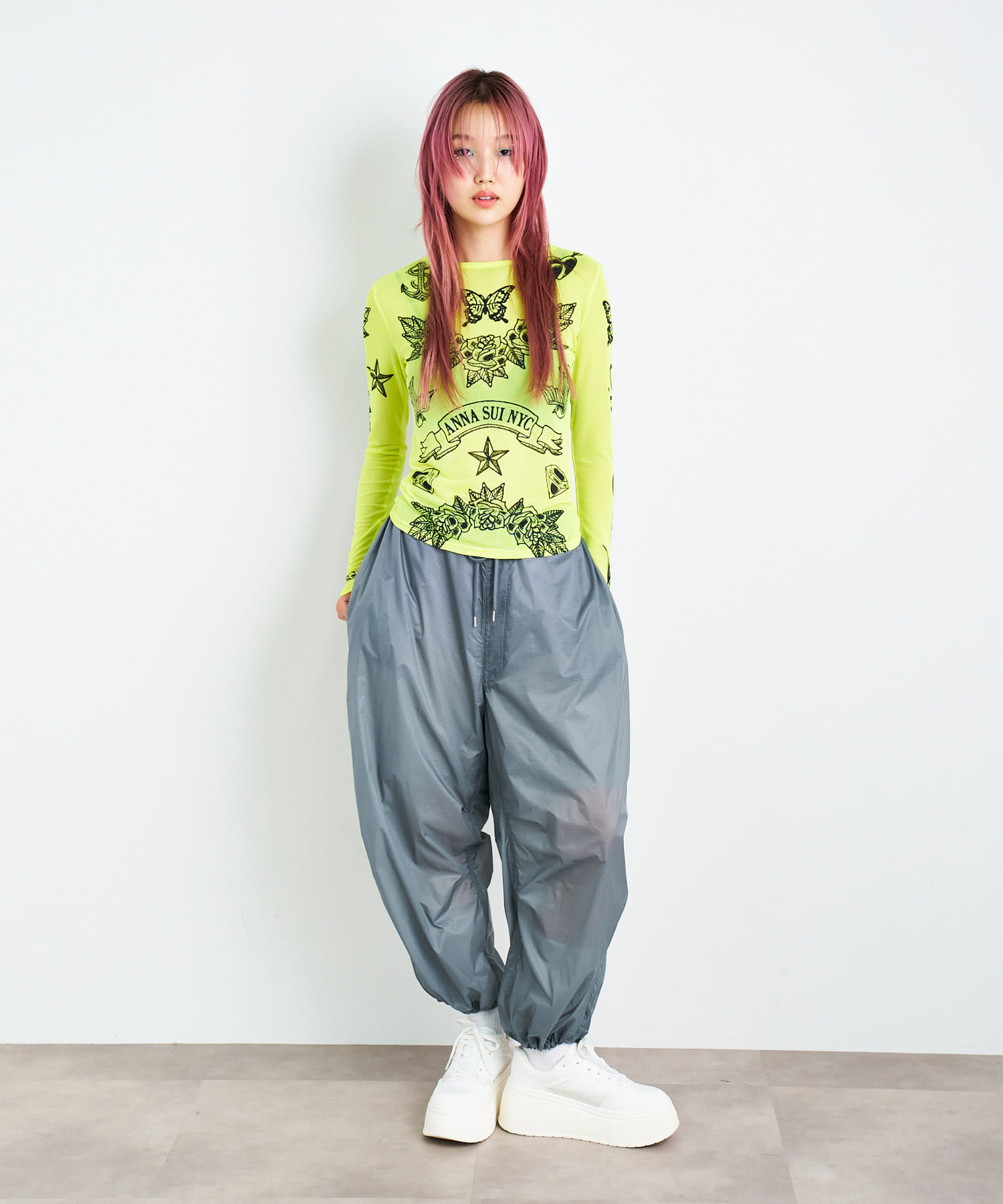 身長：172cm サイズ：one