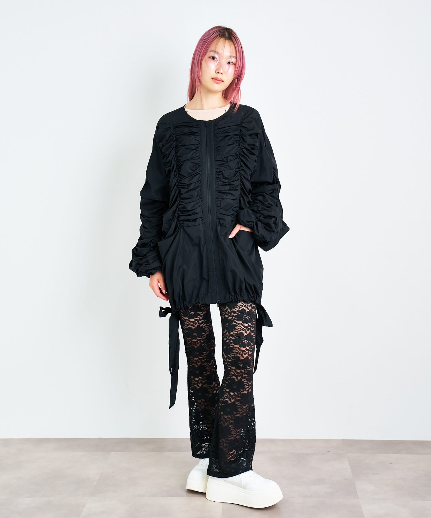 身長：172cm サイズ：one