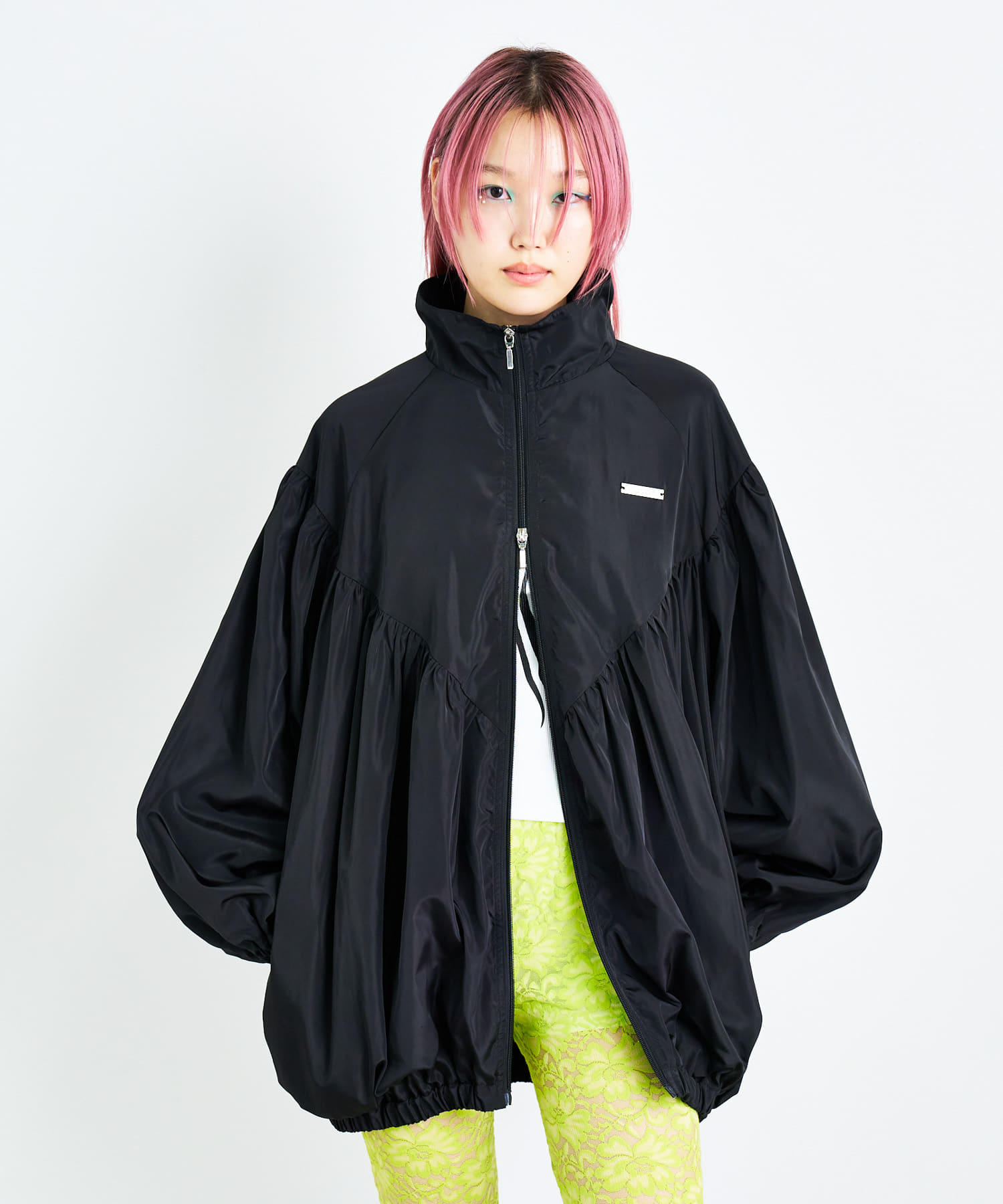 身長：172cm サイズ：one