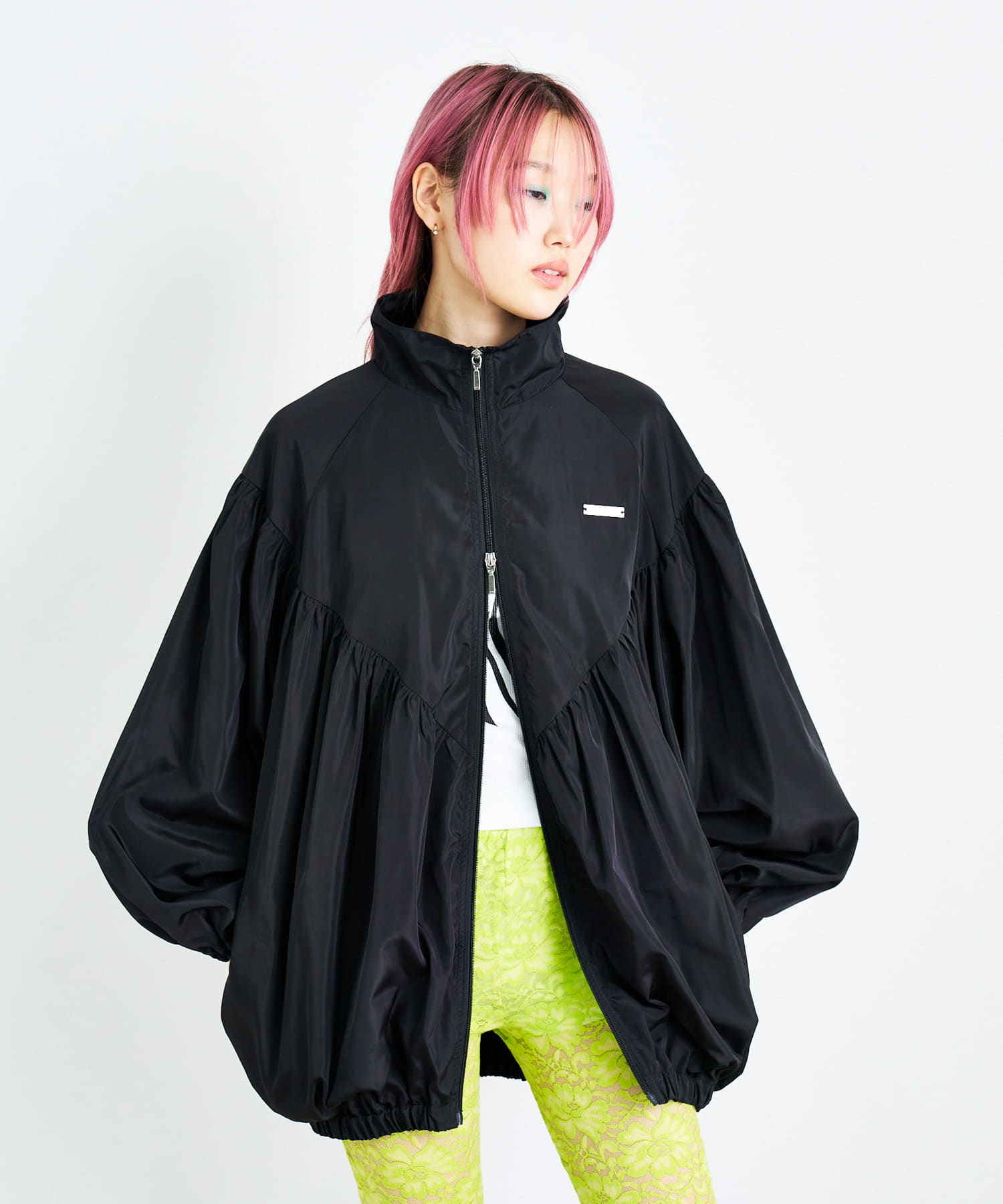 身長：172cm サイズ：one