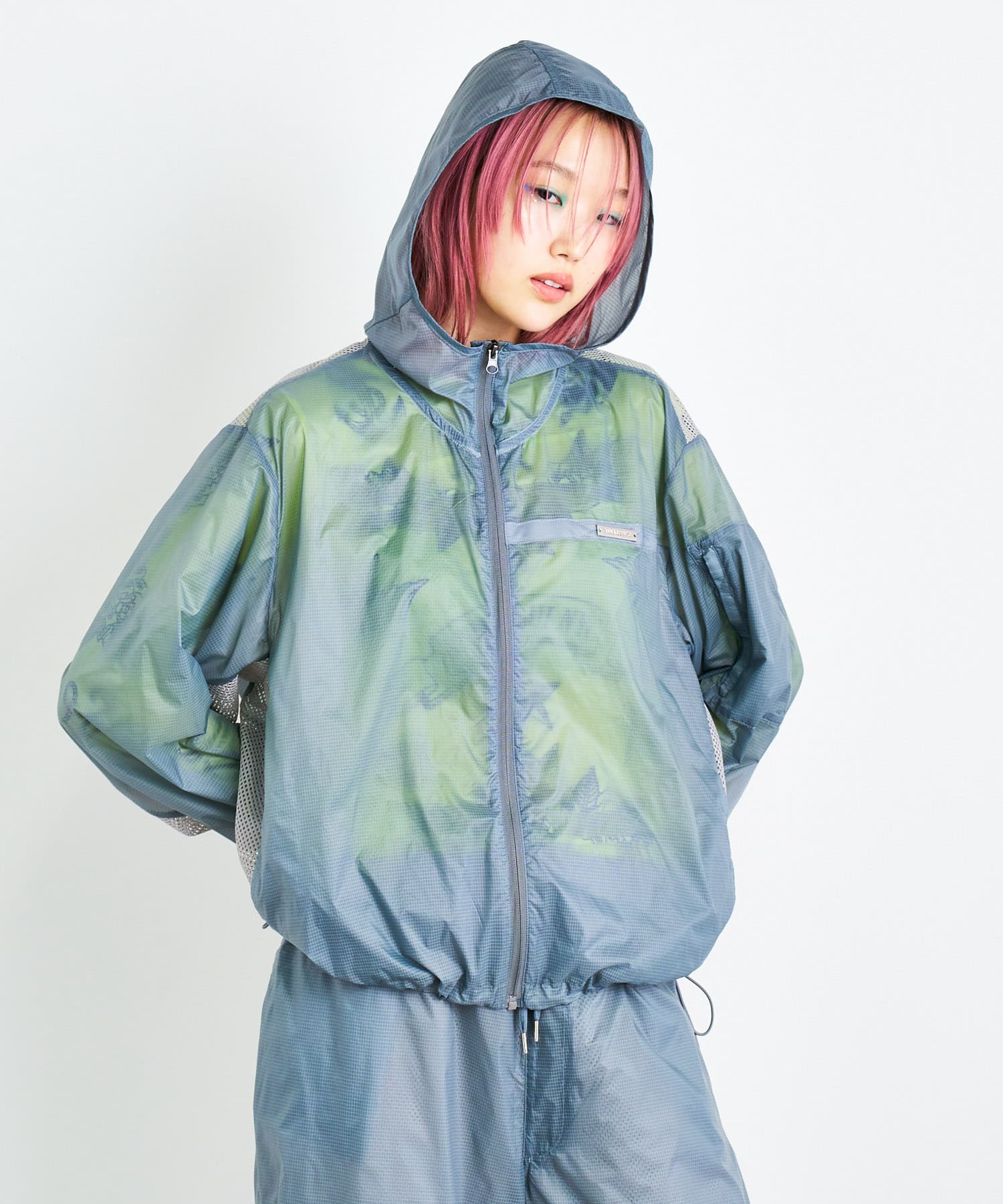 身長：172cm サイズ：one