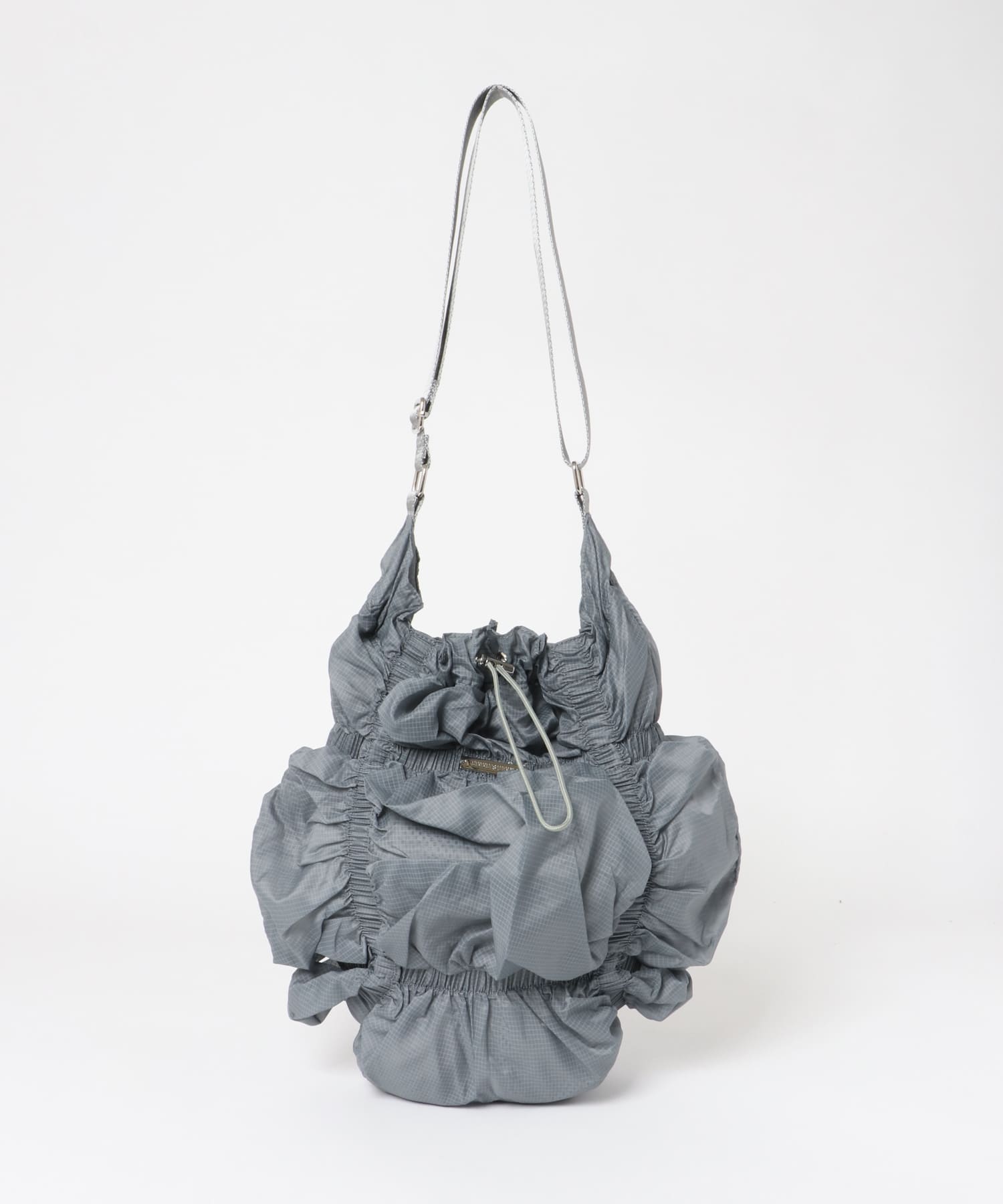 ANNA SUI NYC　シャーリングショルダーシアーバッグ GRAY one