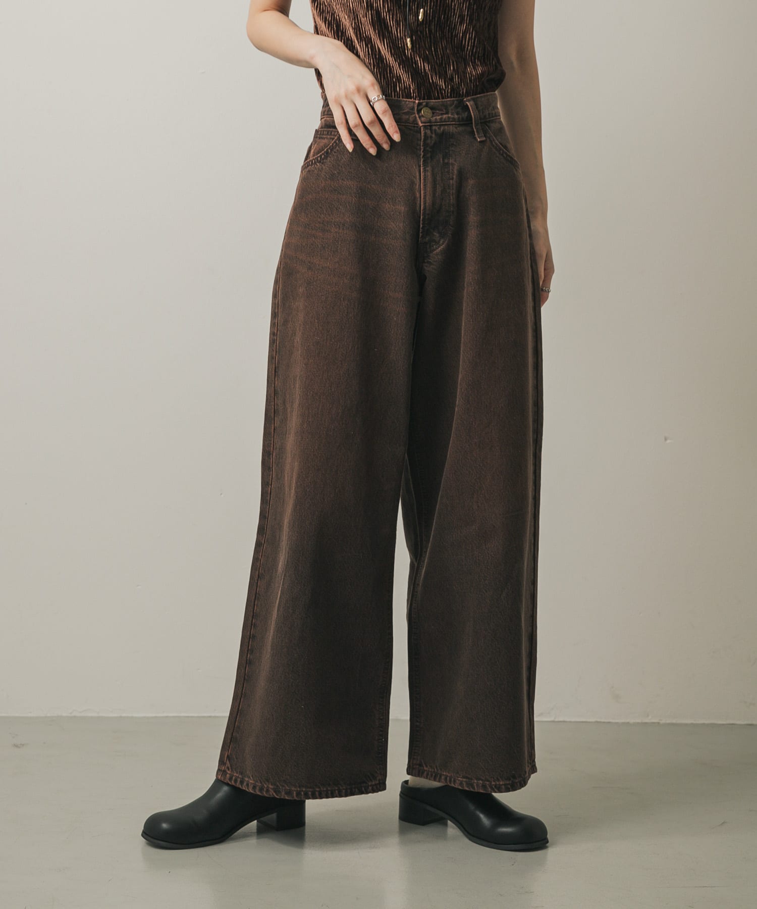 BROWN