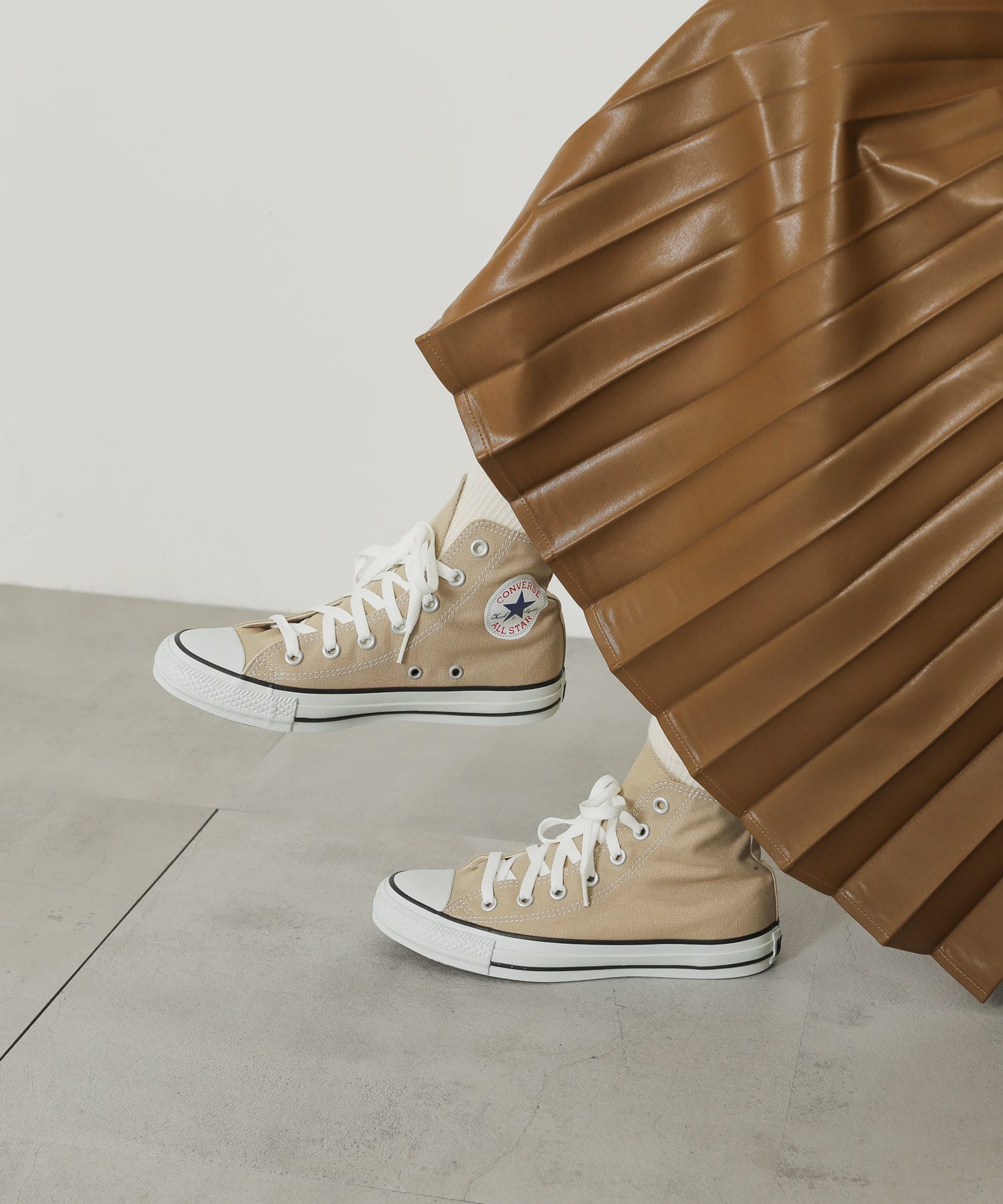 CONVERSE　ALLSTARCOLORS HI BEIGE 23.5