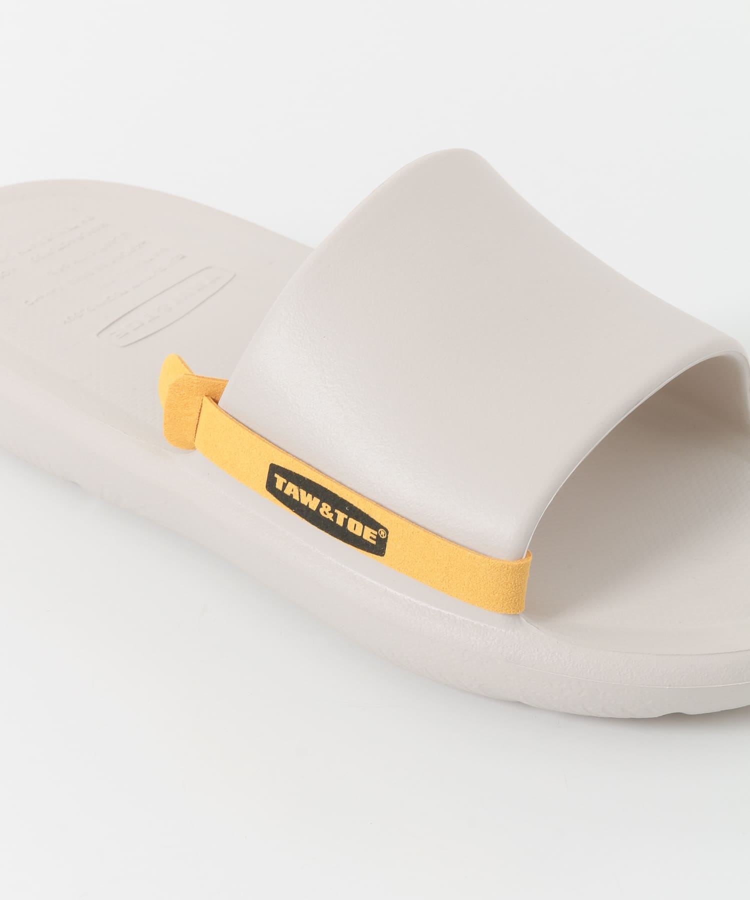 TAW&TOE　ZEROVITY SLIDE WHITE S