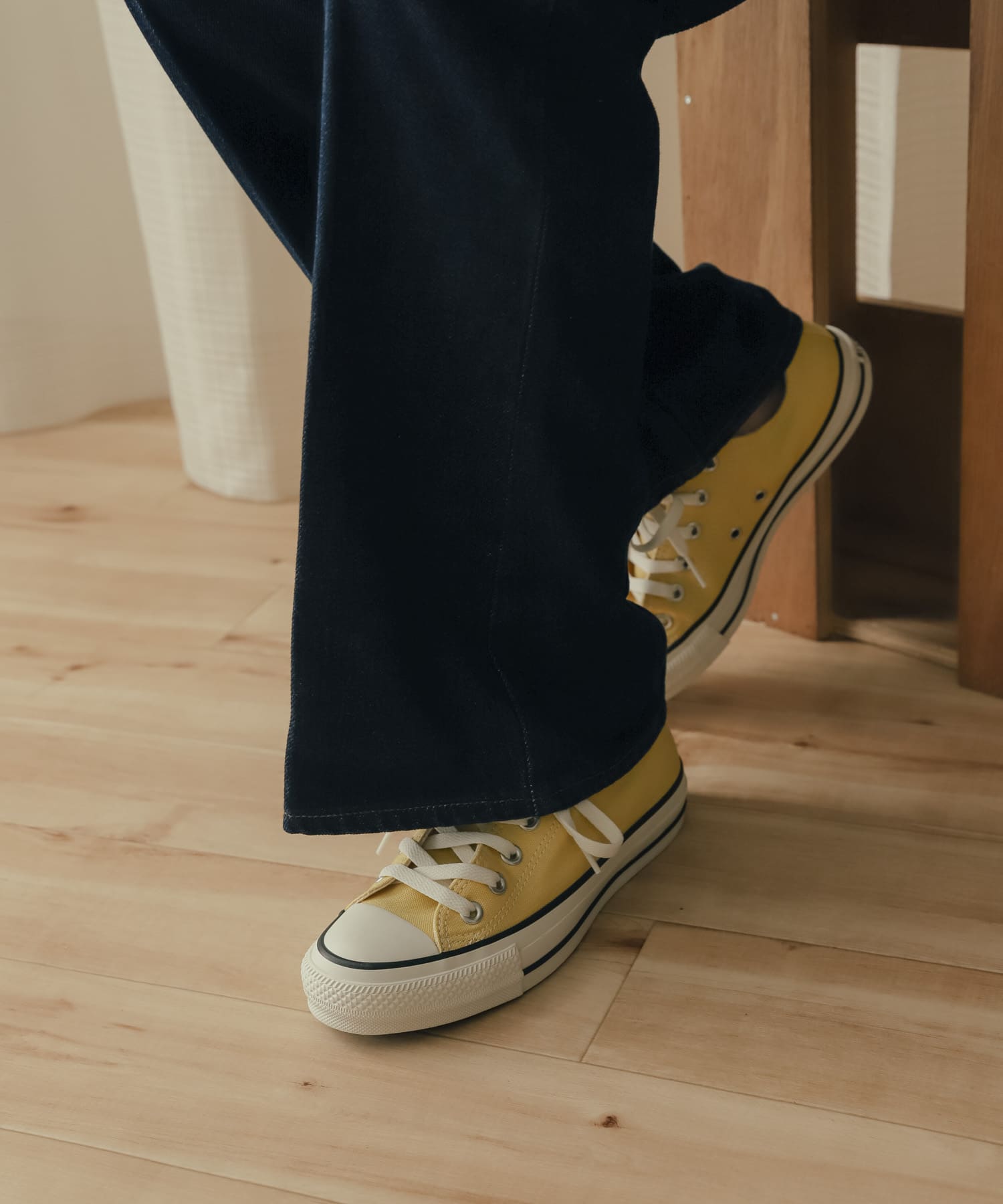 CONVERSE　ALL STAR (R) OX YELLOW 22.5