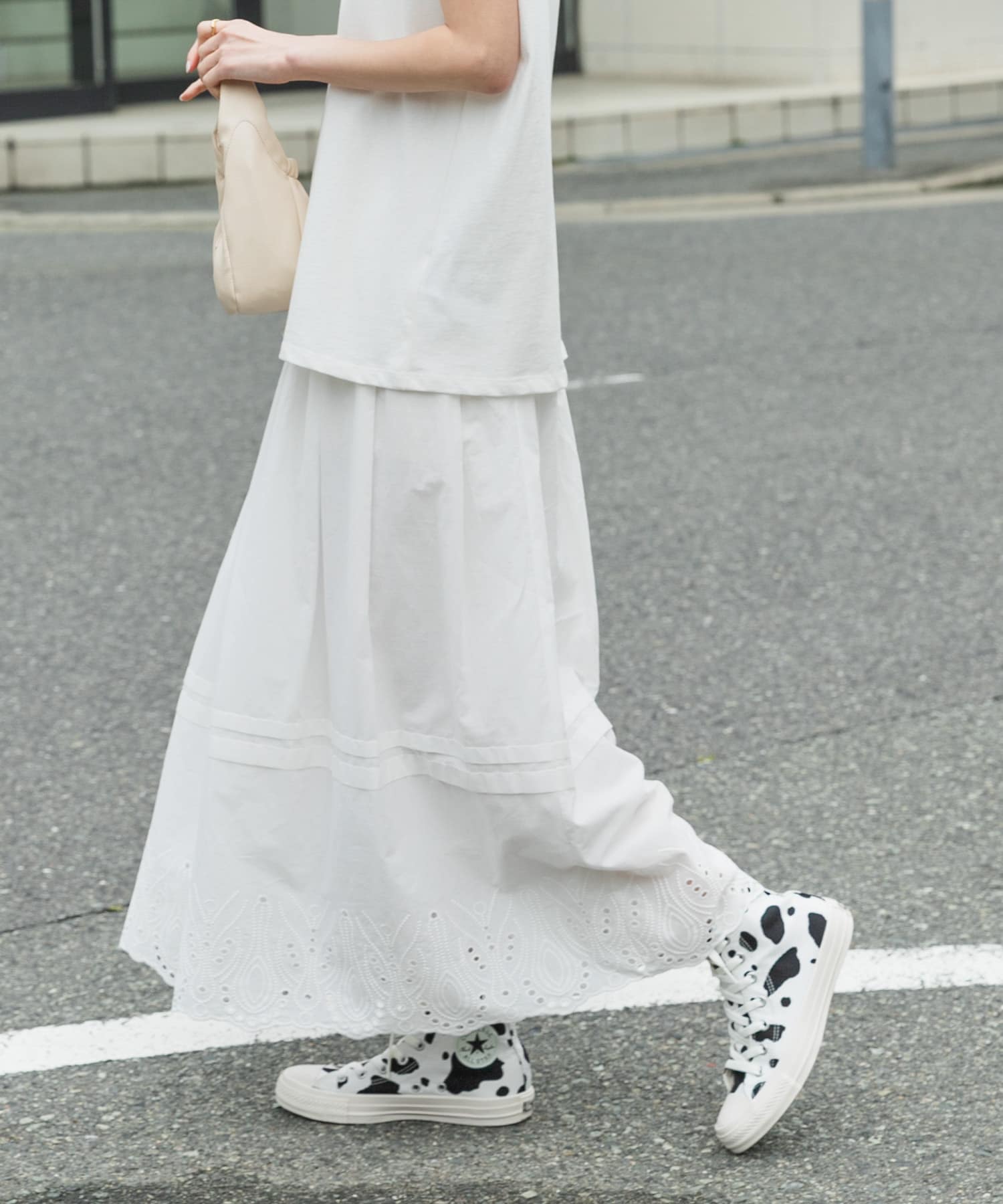 CONVERSE　COWSPOT HI WHITE 22.5