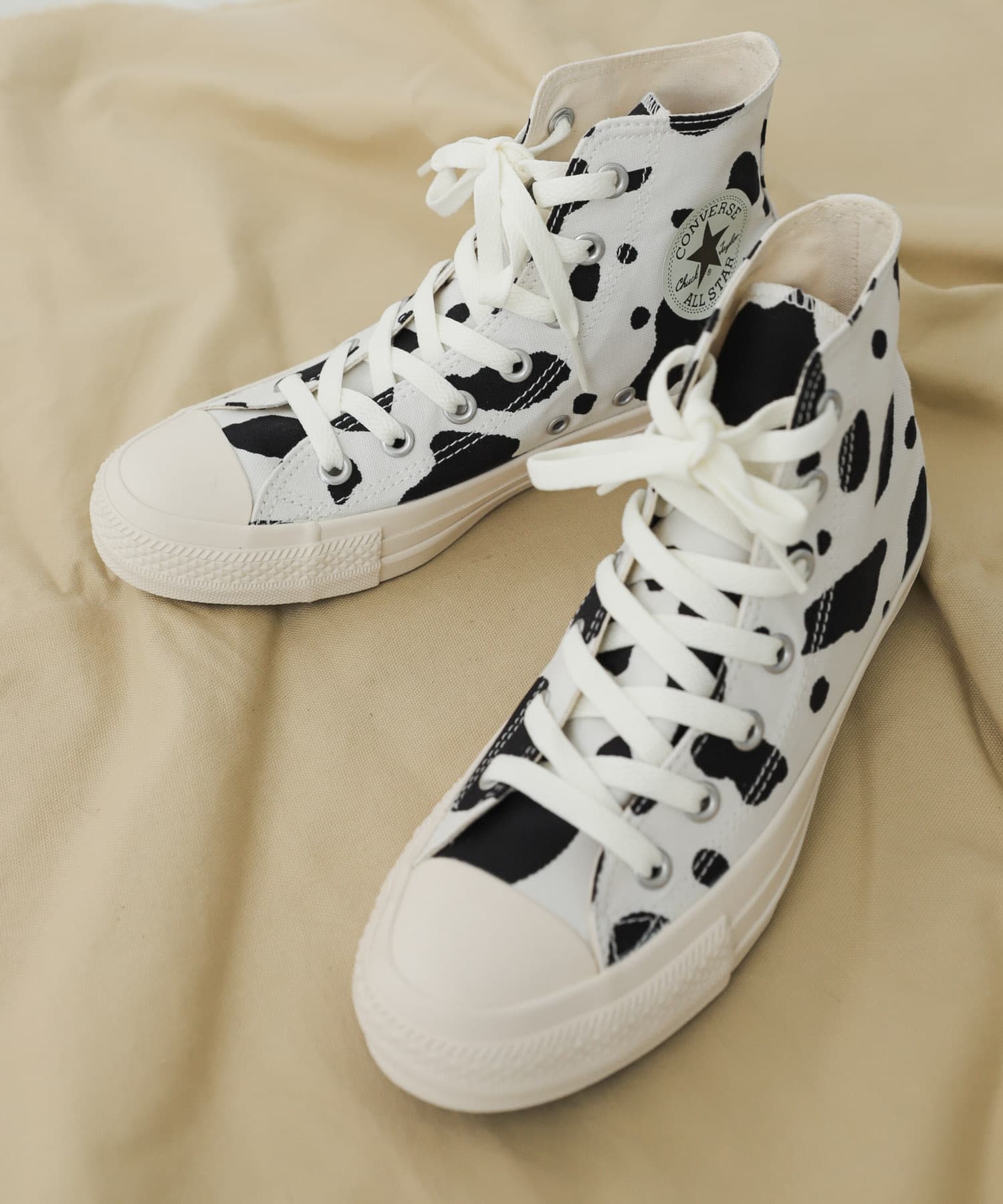 CONVERSE　COWSPOT HI WHITE 22.5