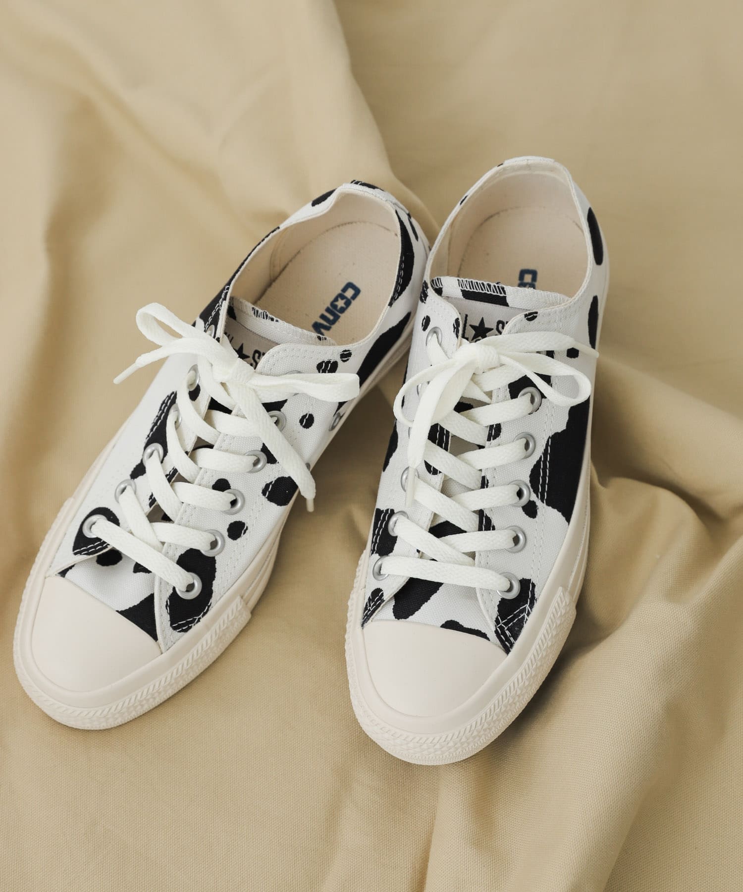 CONVERSE　COWSPOT OX WHITE 22.5