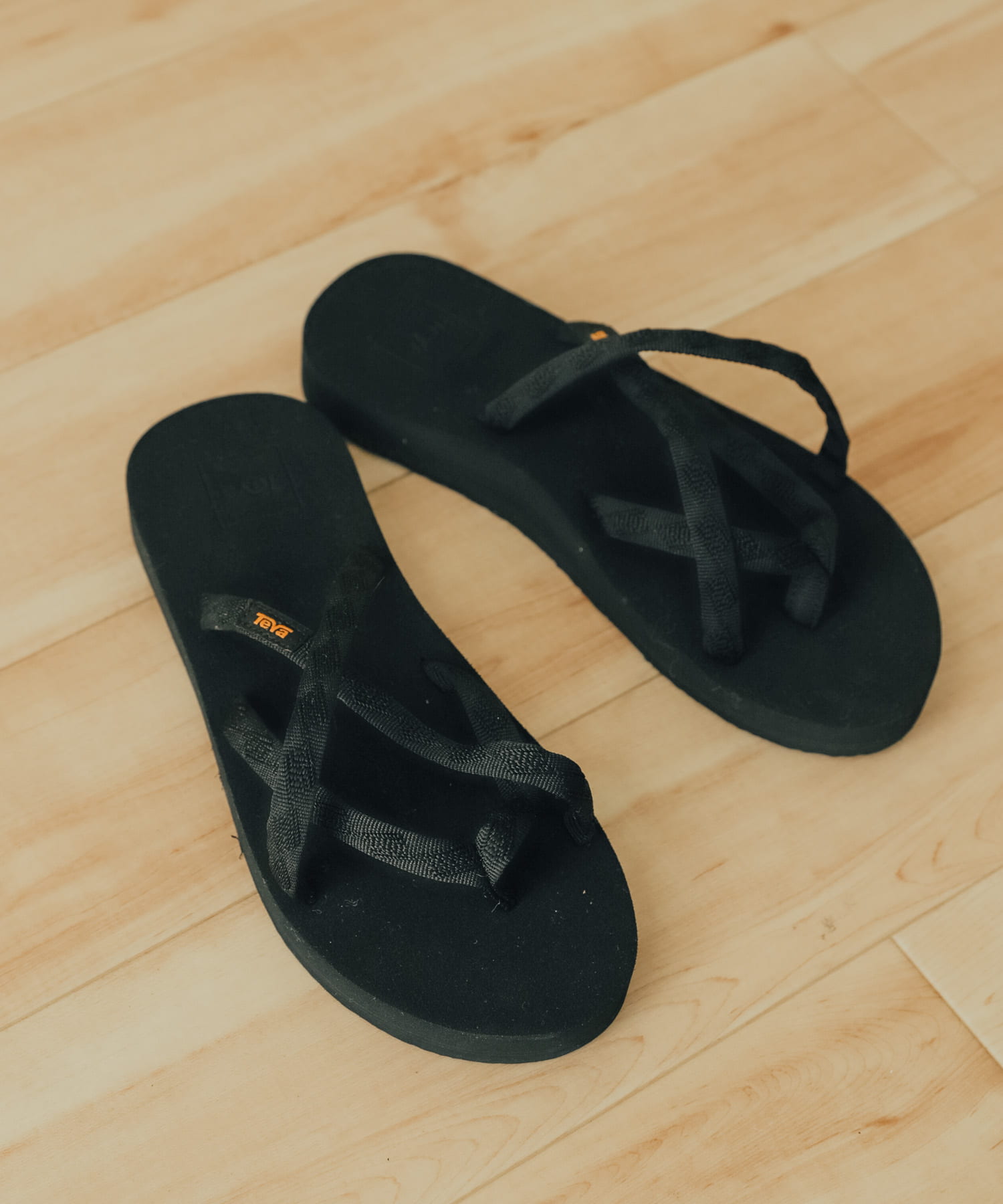 Teva　OLOWAHU BLACK 22
