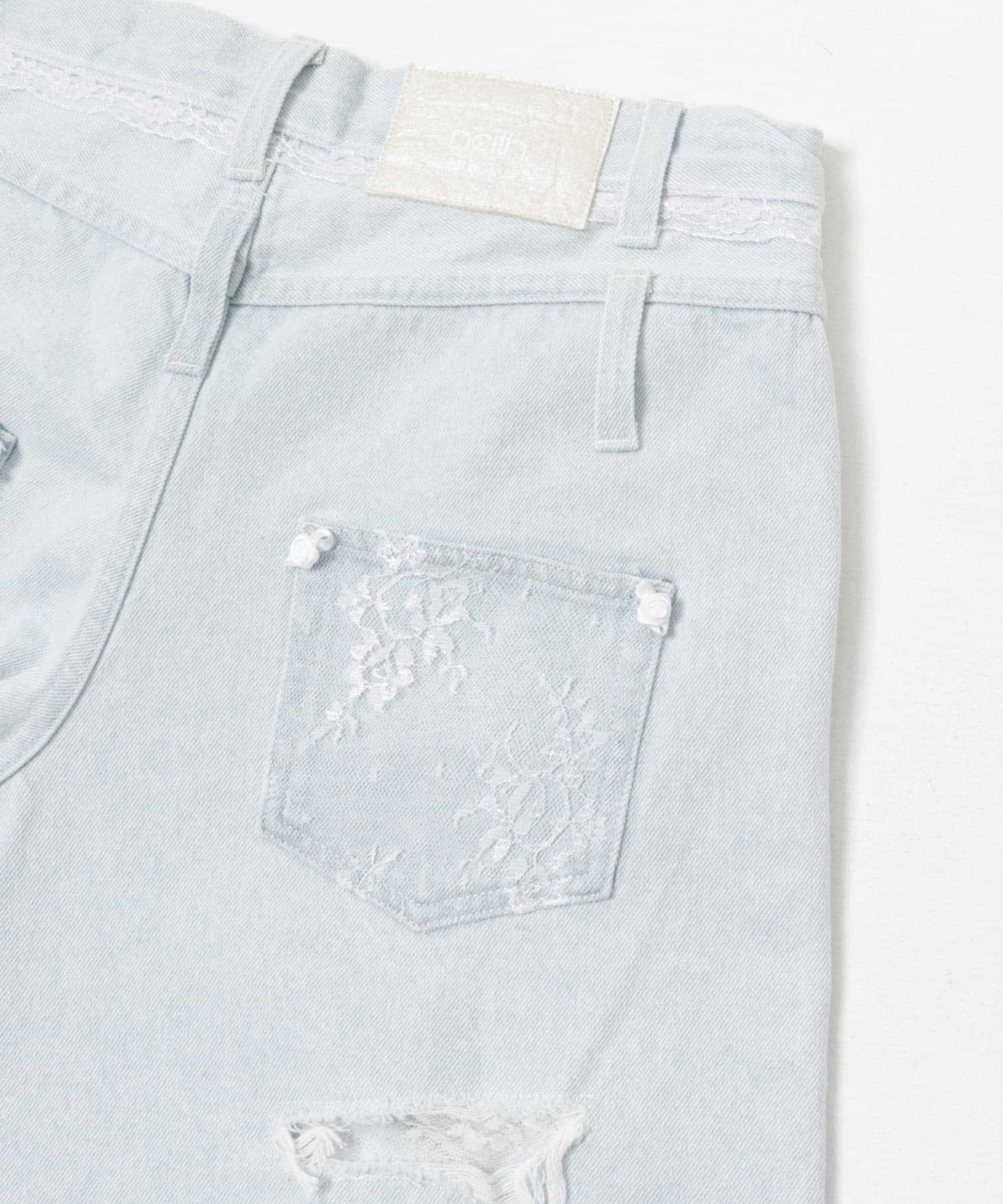 LIGHT BLUE