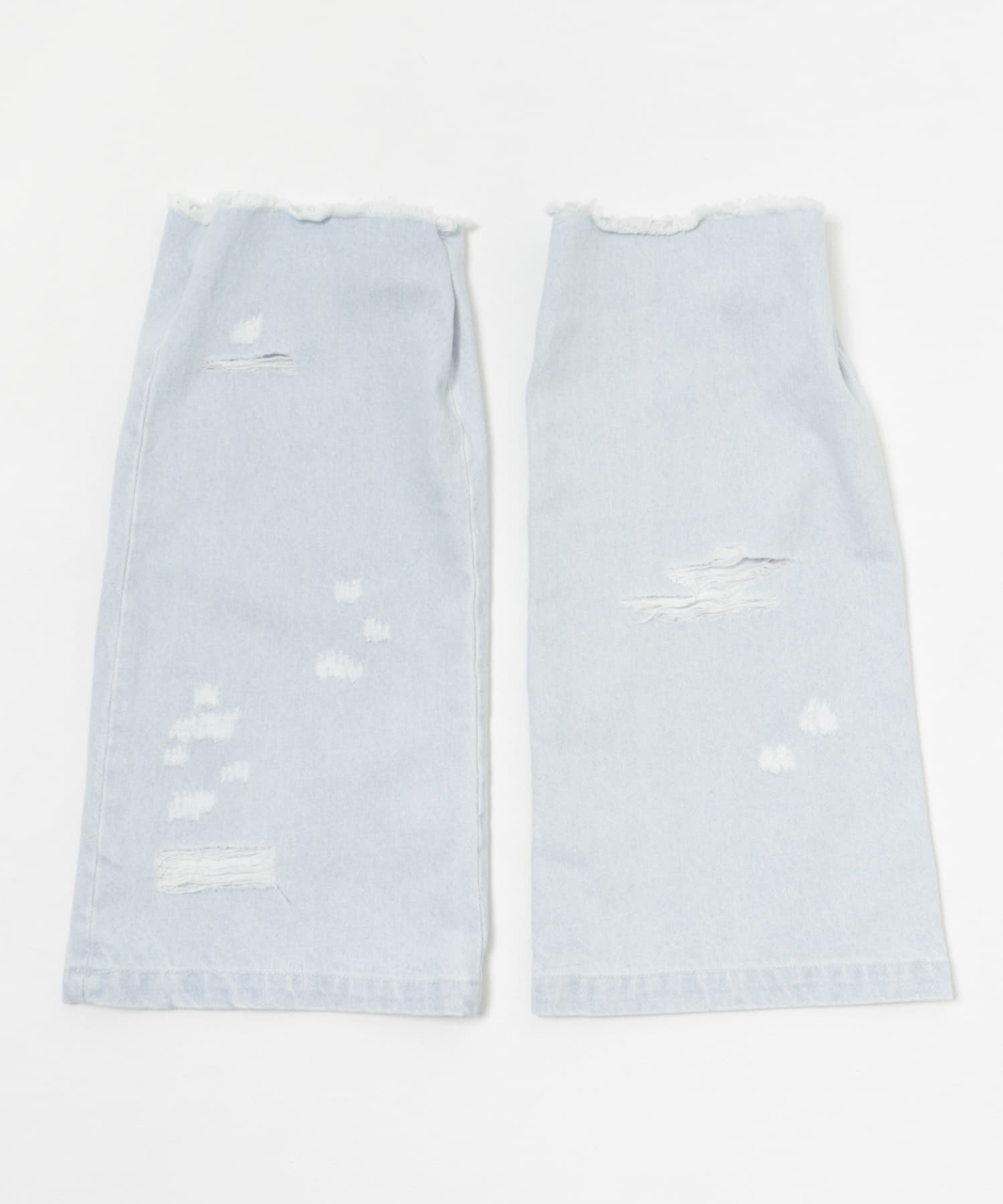 LIGHT BLUE