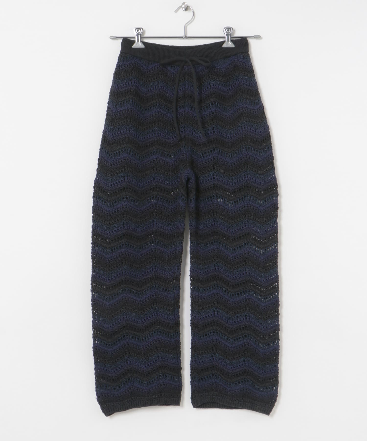 64BLACK