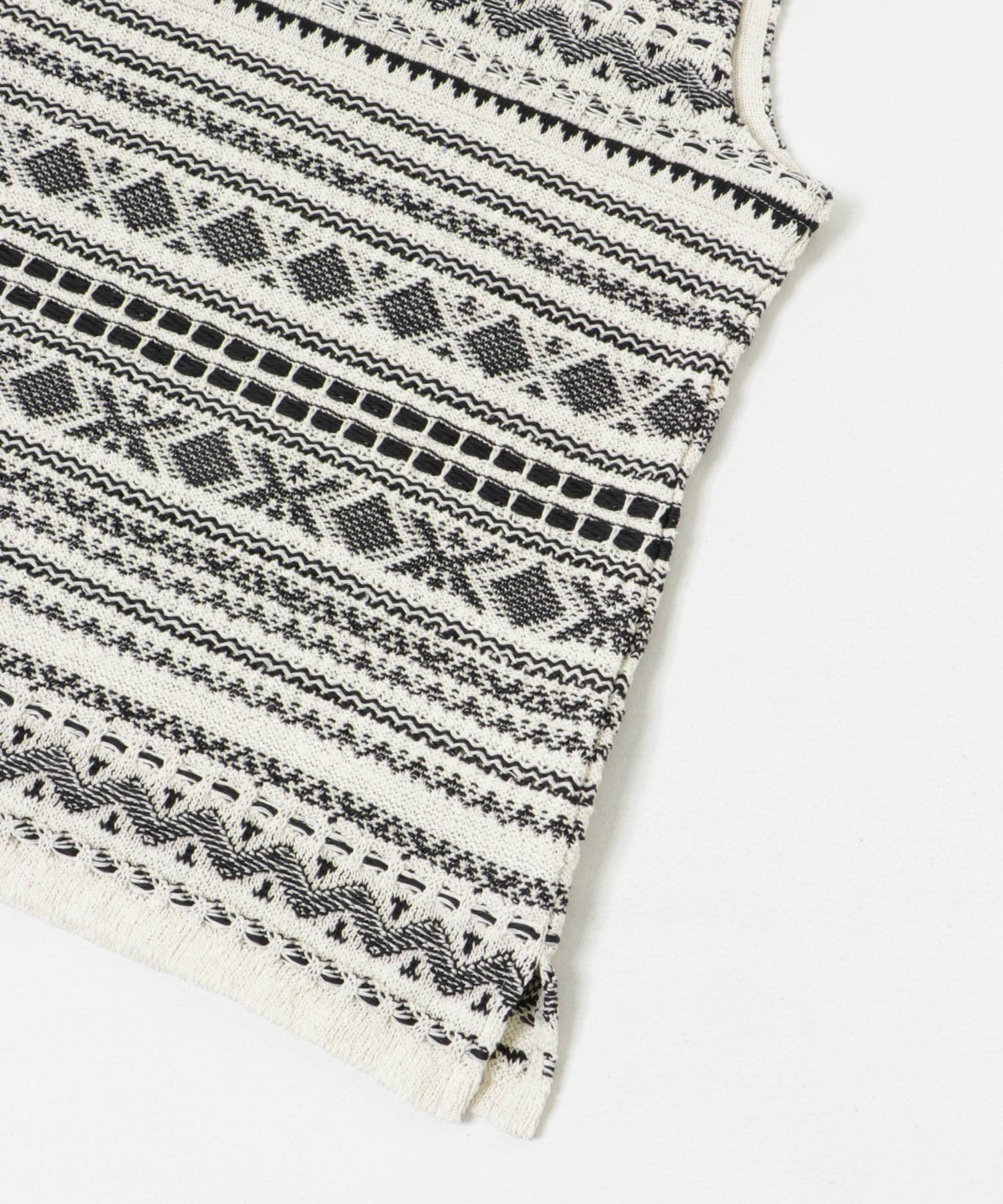 40IVORY