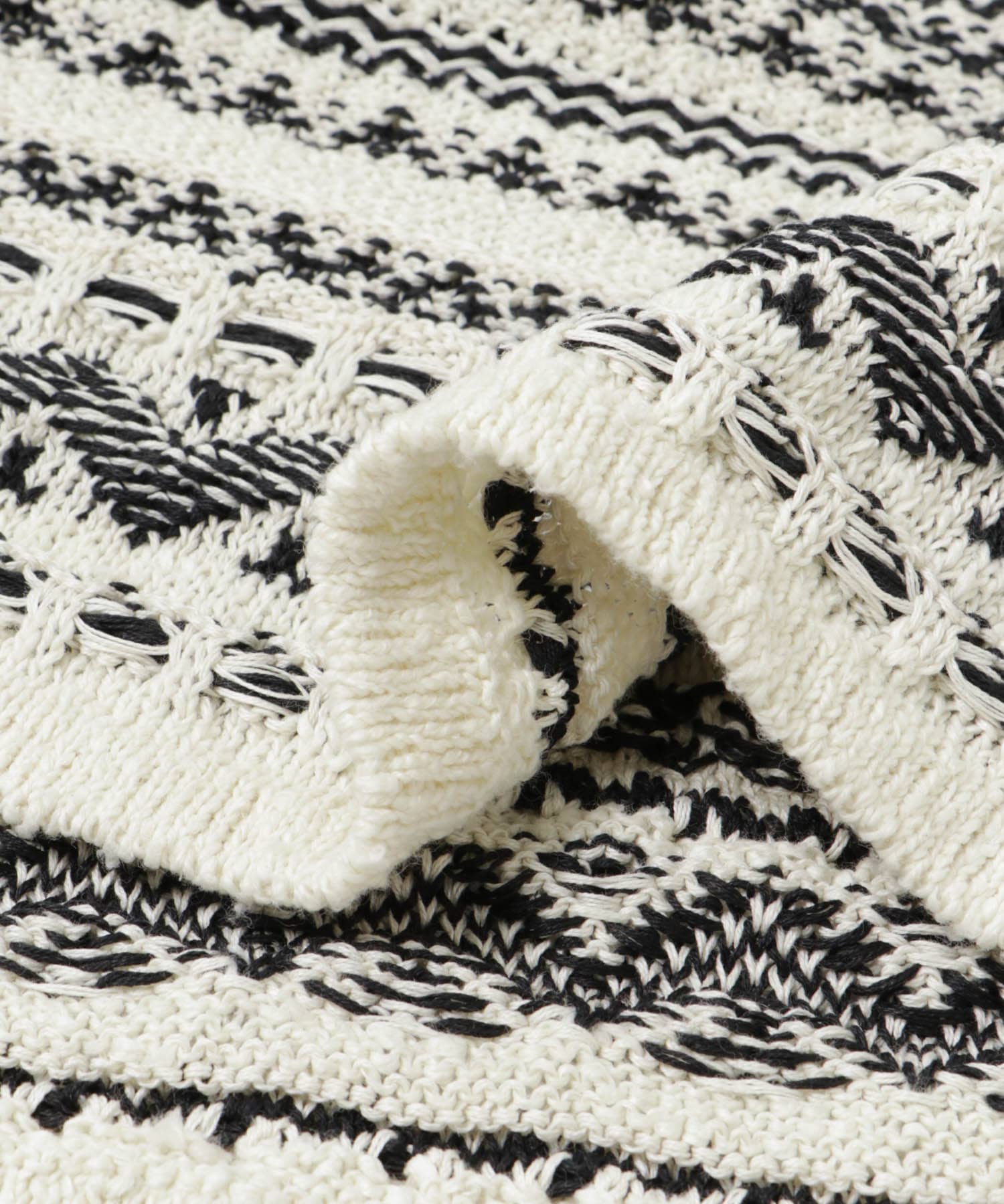 40IVORY