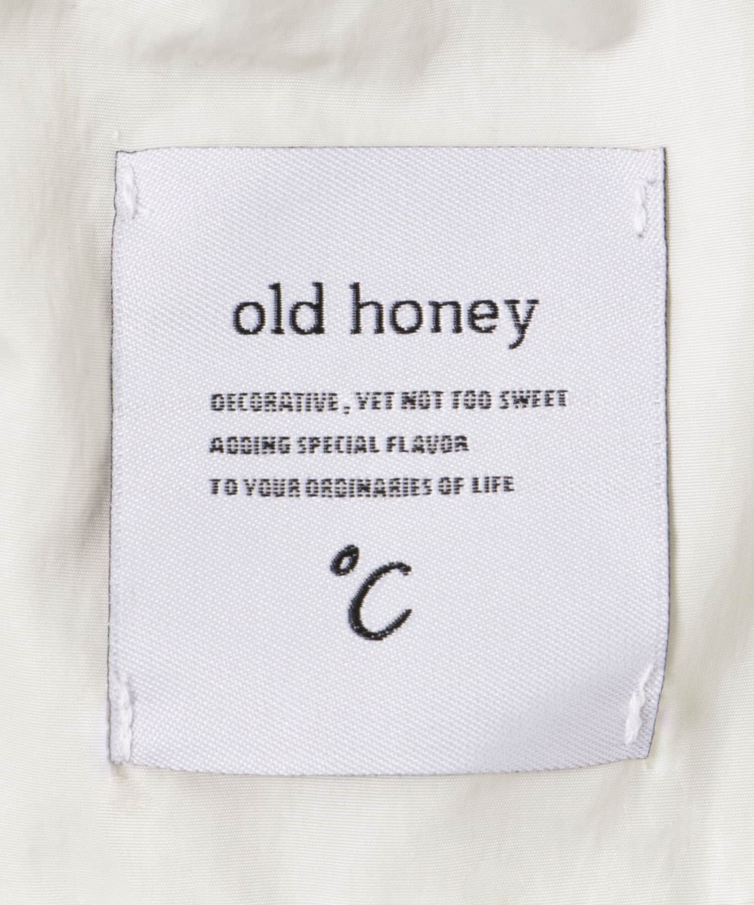 old honey　51℃ dress white FREE