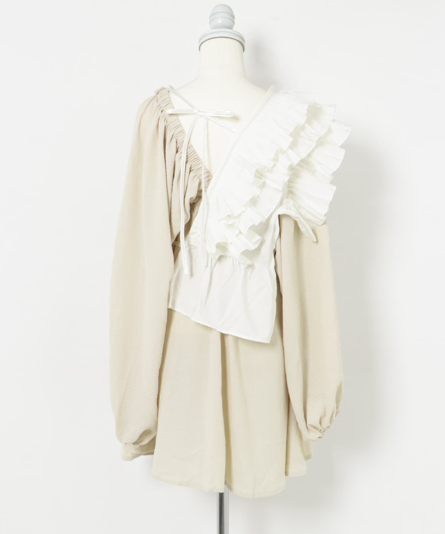 beige