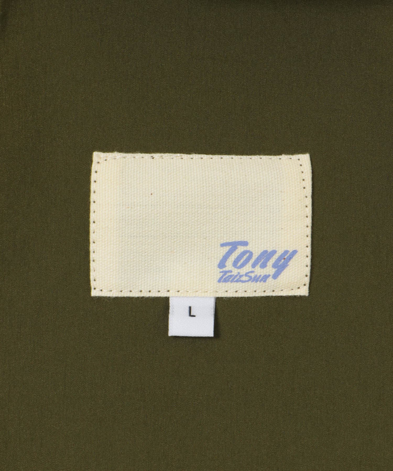 TONY　Water Runs 25 Shorts OLV M