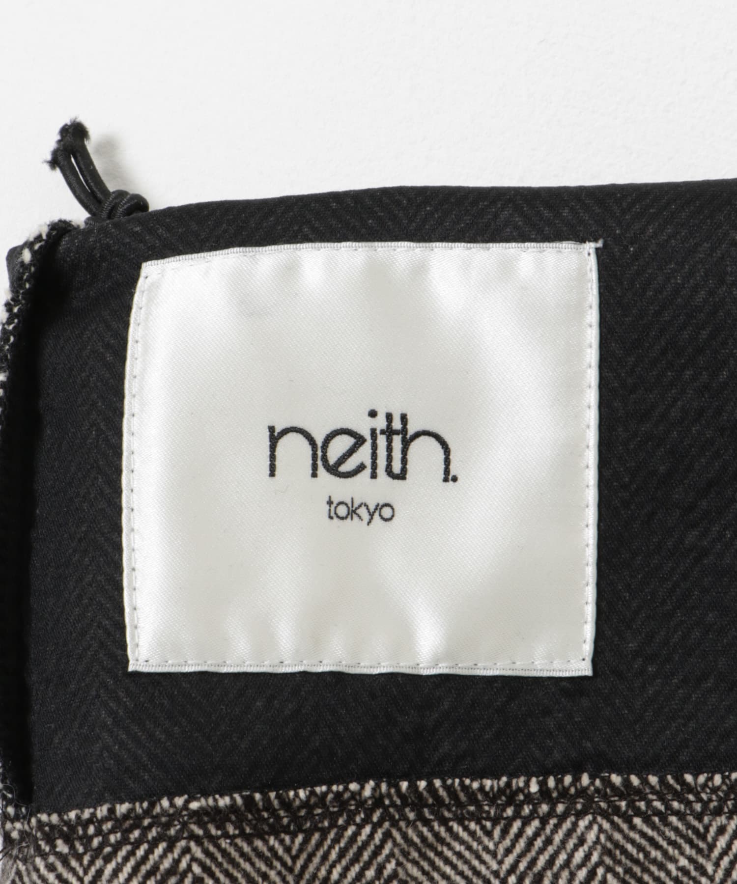 neith.tokyo　Herringbone Legcover Black FREE