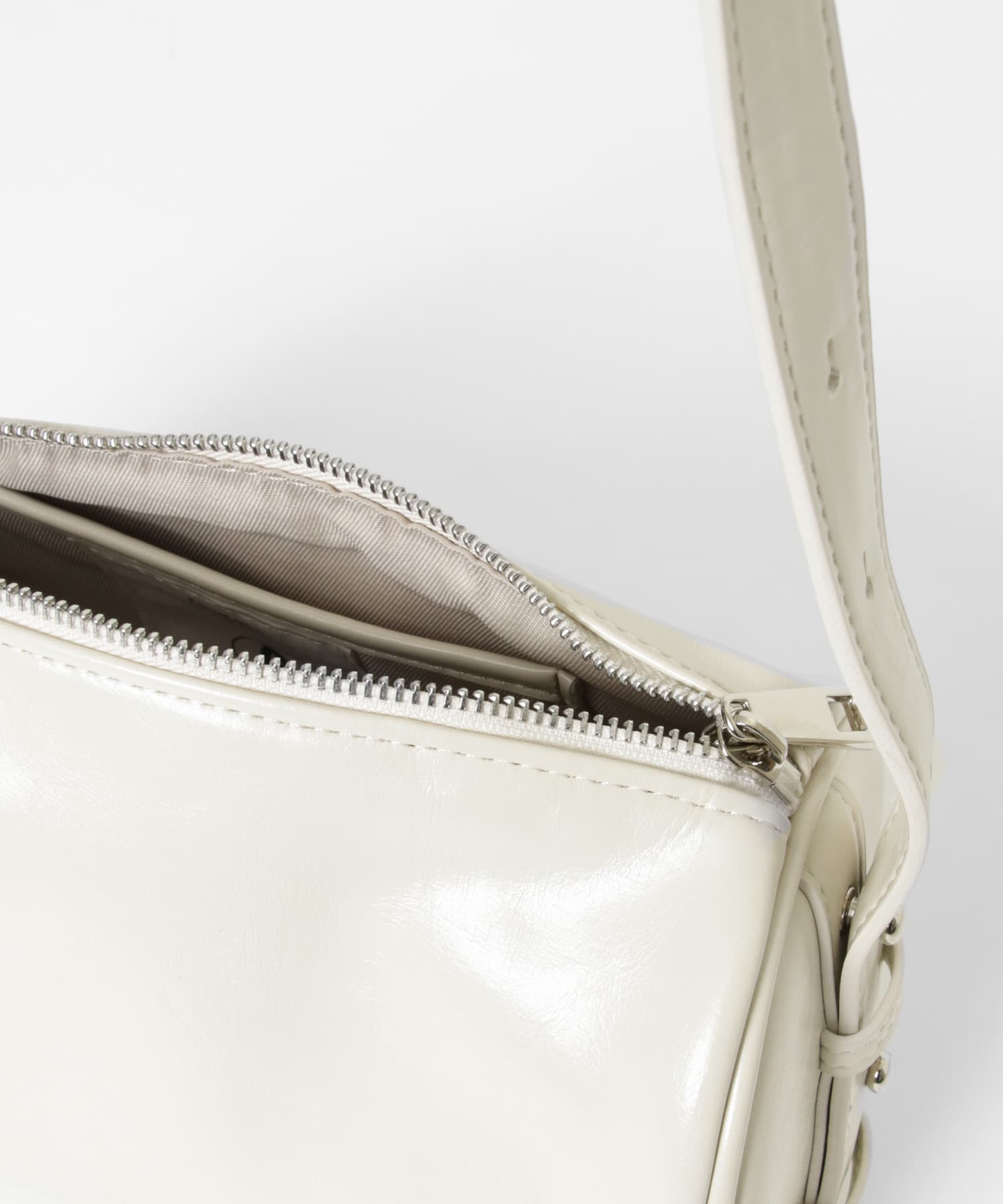 ALICE MARTHA　ODEE 050WHT FREE