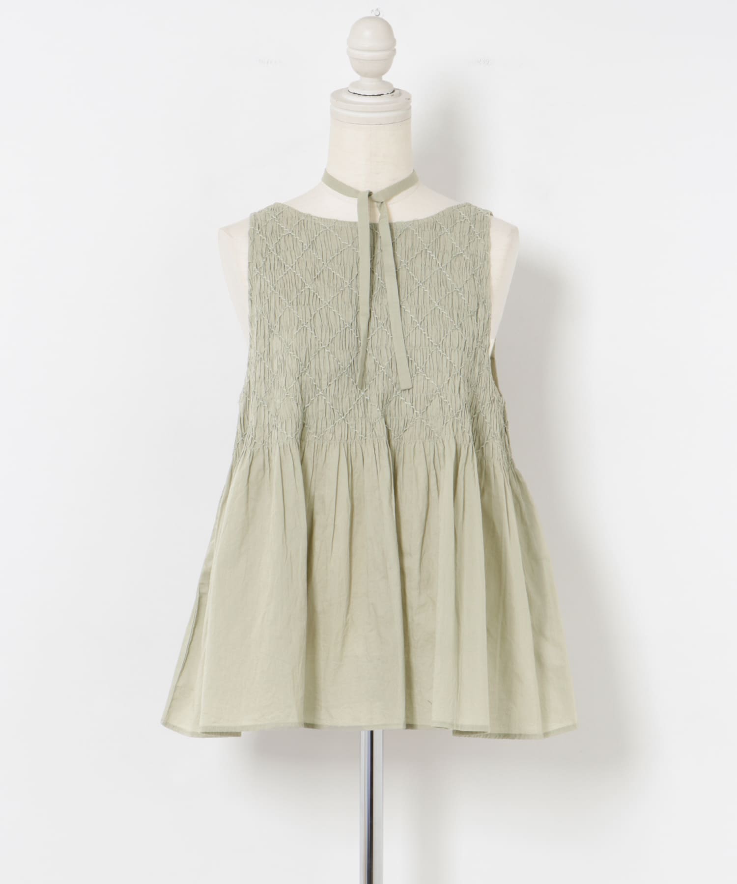FANAKA　Smocked blouse