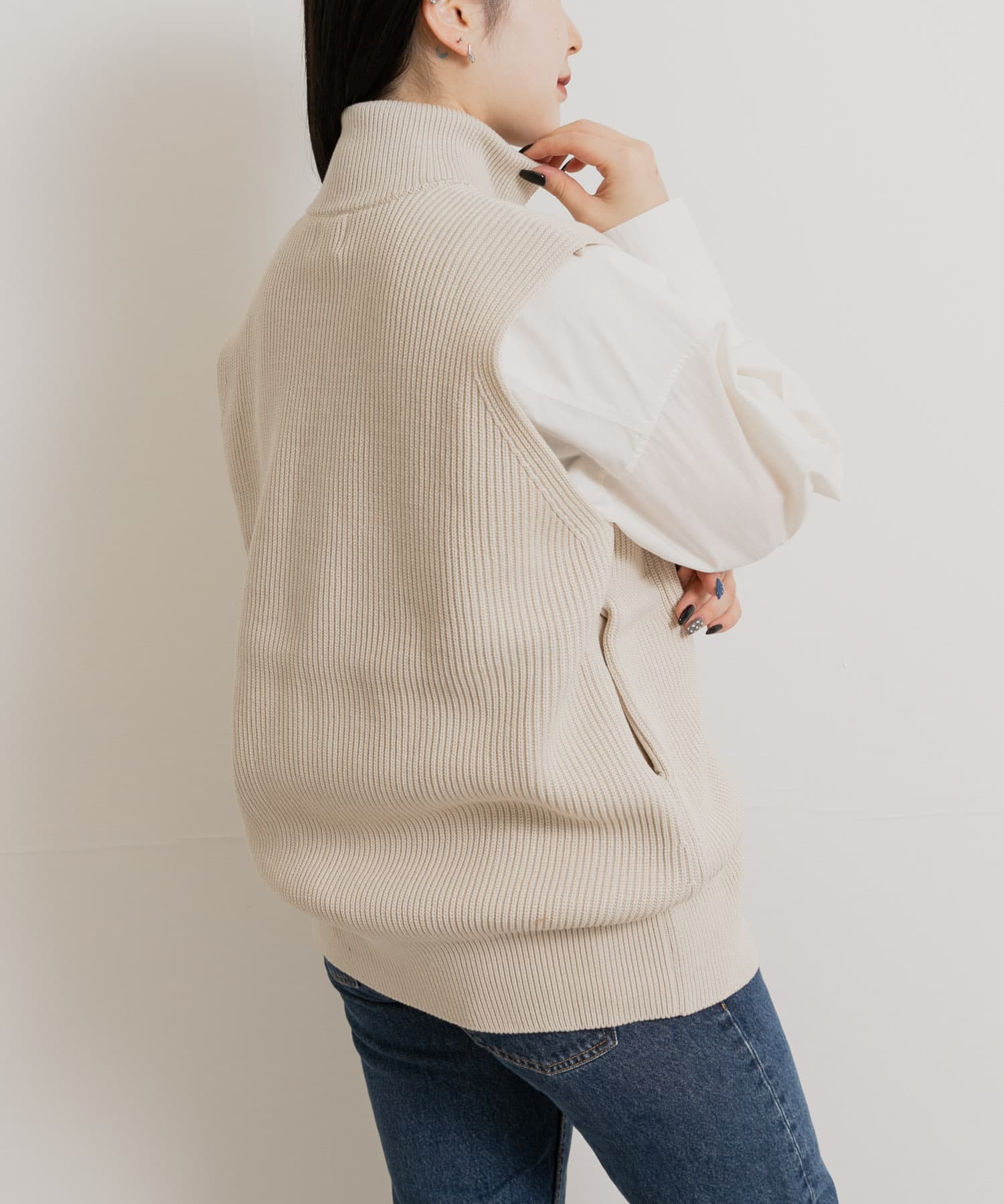 40IVORY