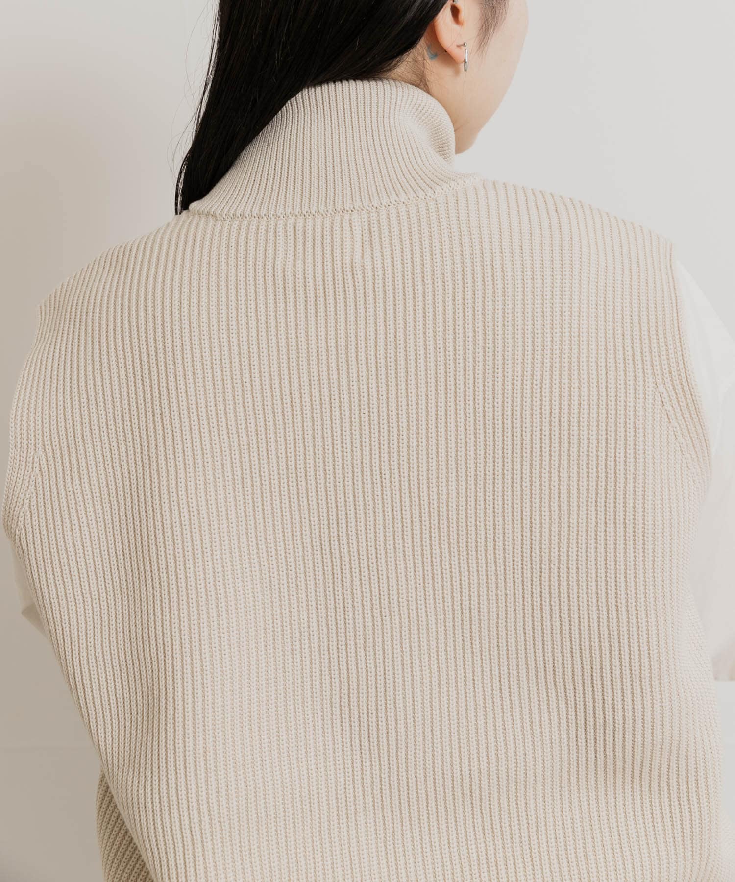 40IVORY