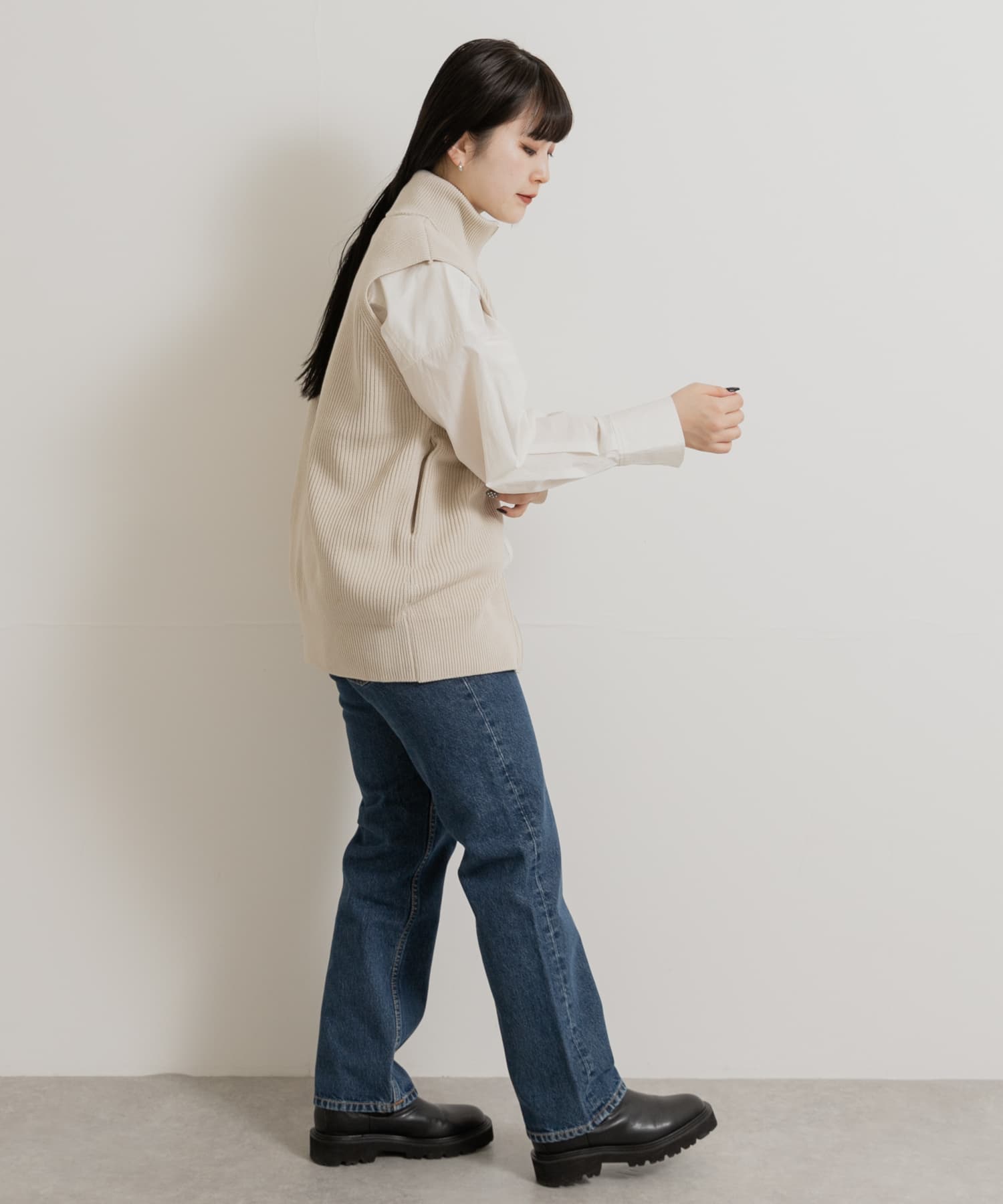 40IVORY