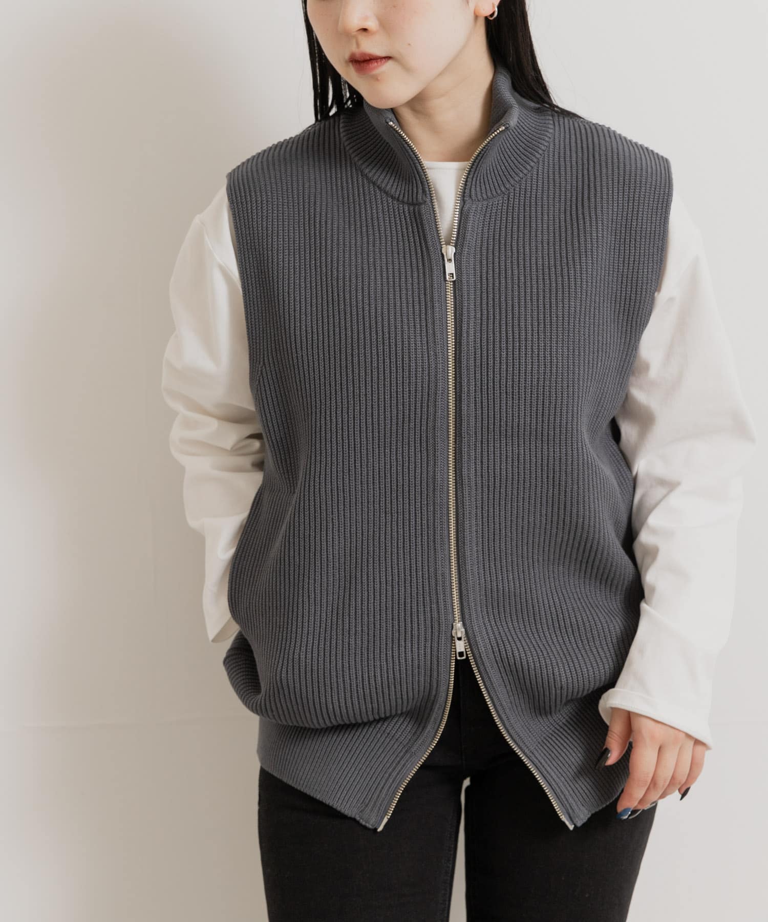 12GRAY