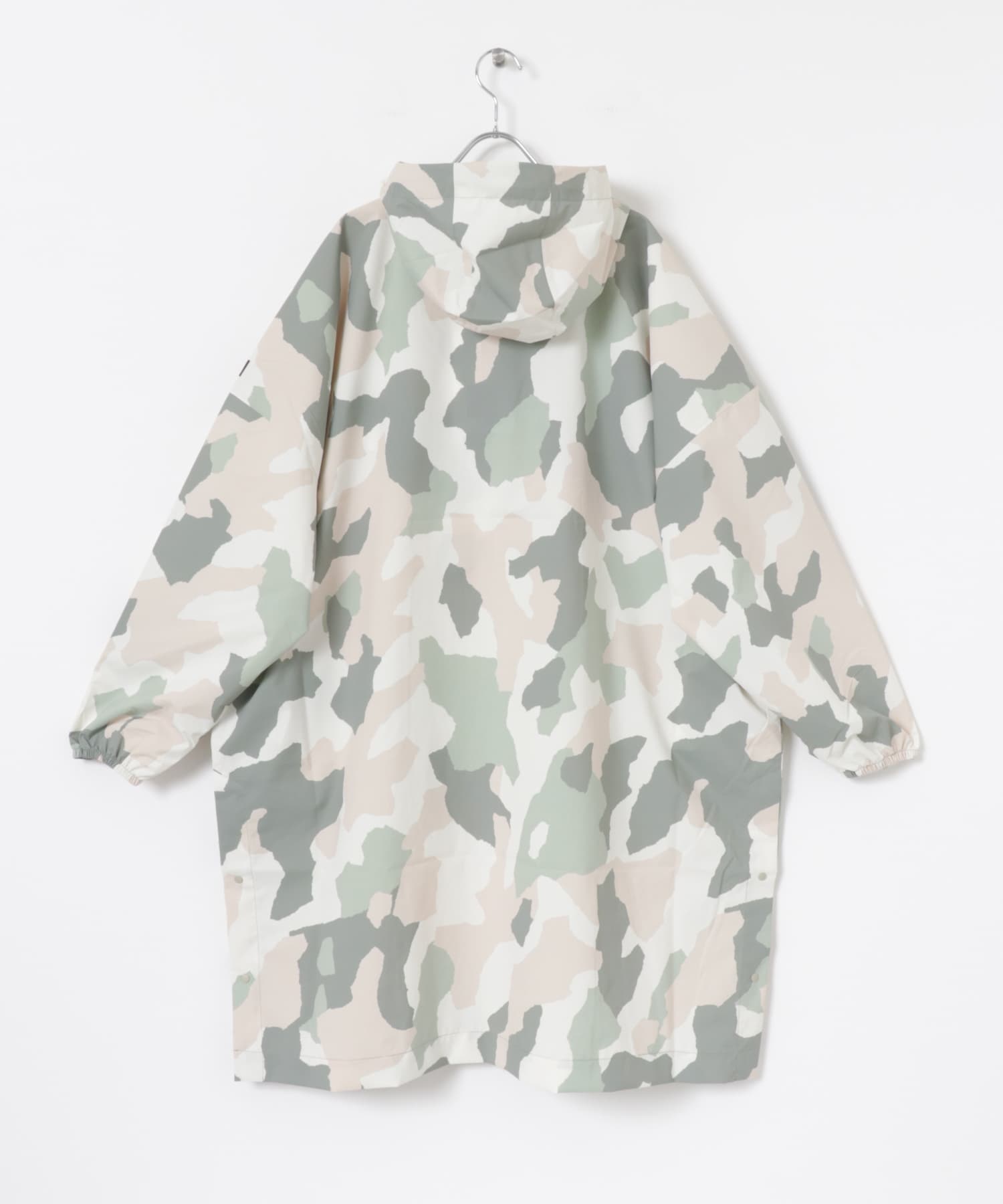 AIGLE　Packable printed poncho AMANDE one