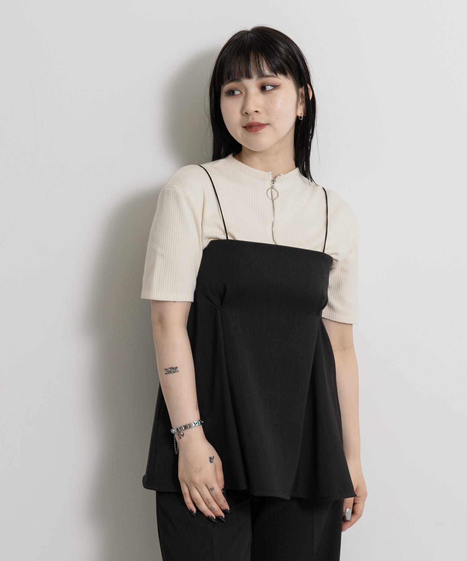 身長：156cm サイズ：one