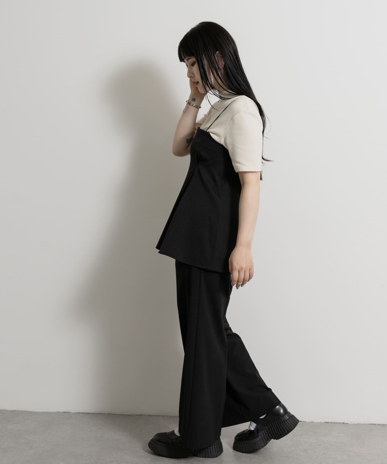 身長：156cm サイズ：one