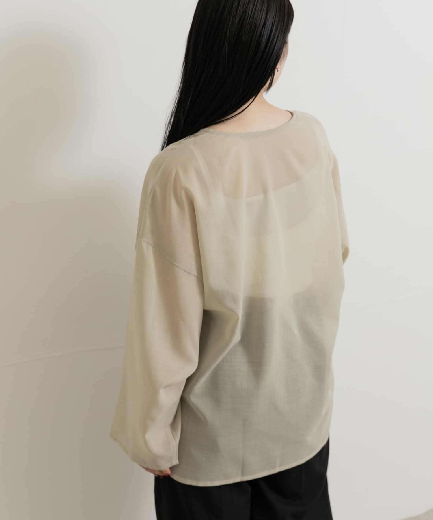 身長：156cm サイズ：one