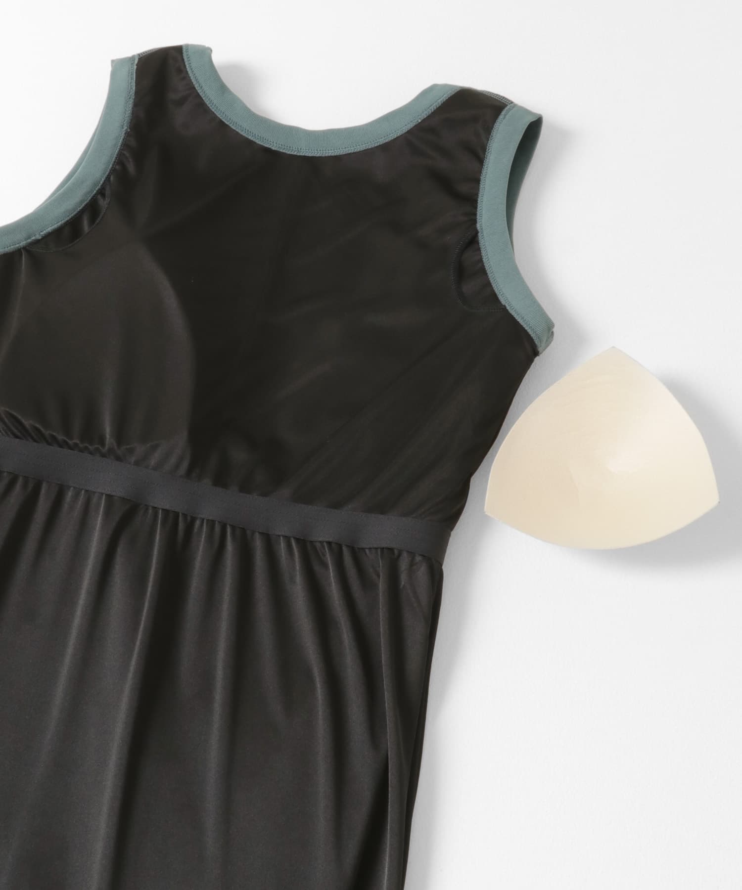 &her　Layered Cup Onepiece GREEN one