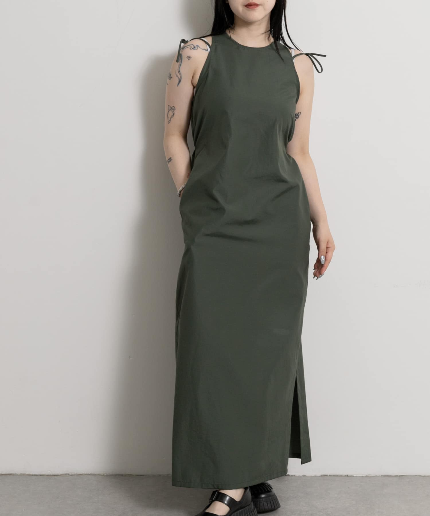 &her　Backcut Dress